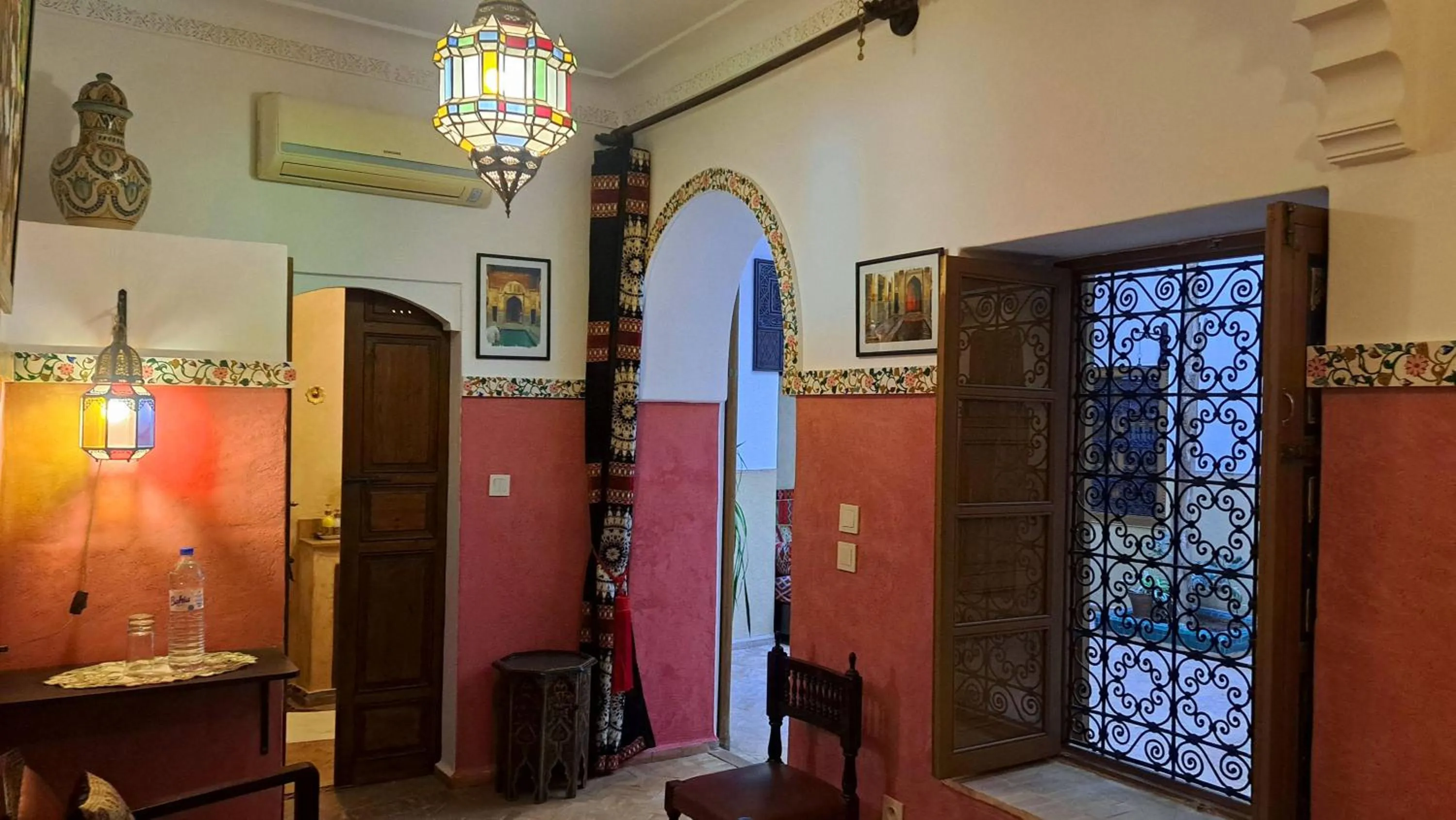 Decorative detail in RIAD DAR En-Nawat