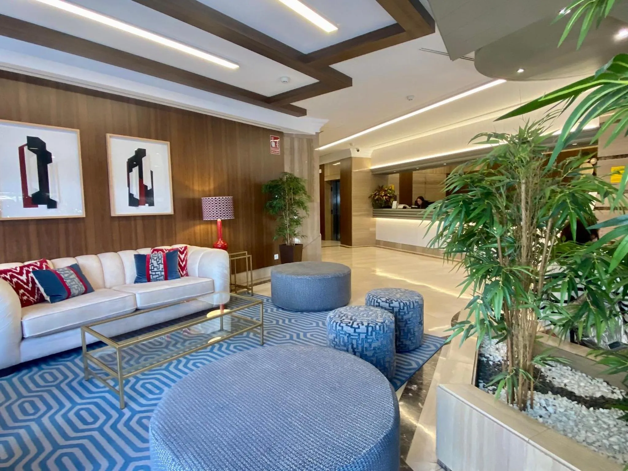 Lobby or reception in Hotel Derby Sevilla