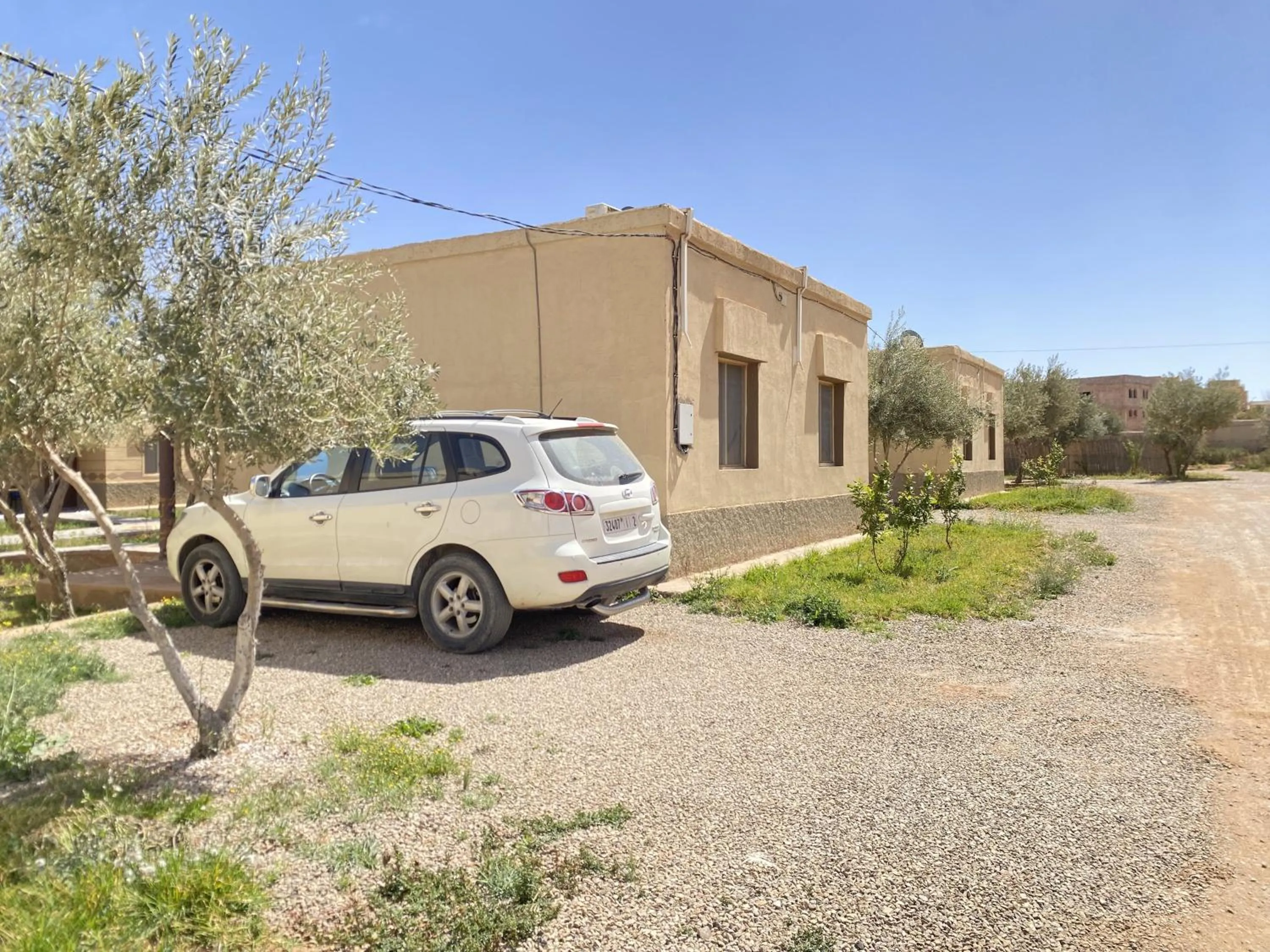 Parking in IGHIZ INN resort