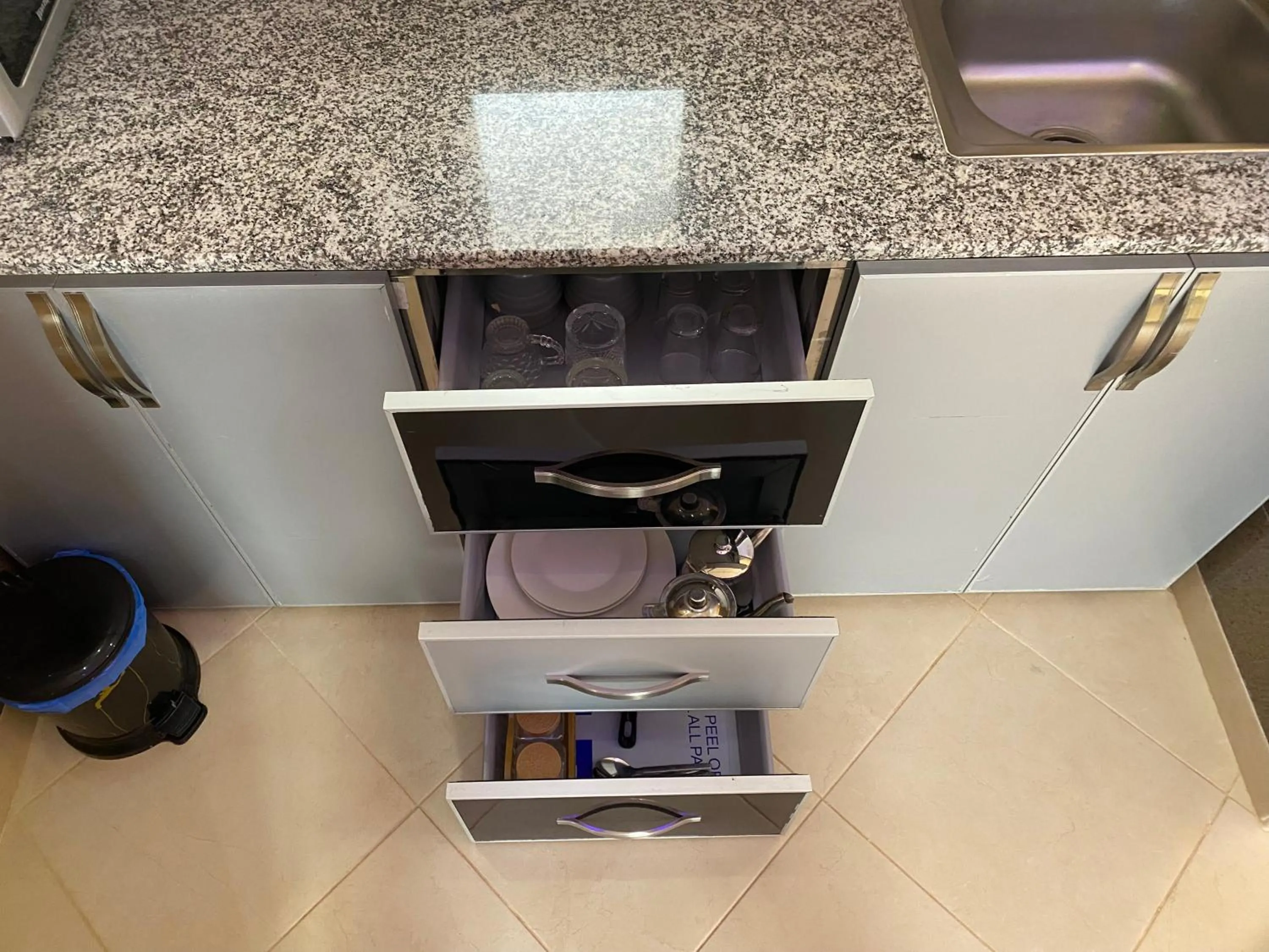 Kitchen or kitchenette in IGHIZ INN resort