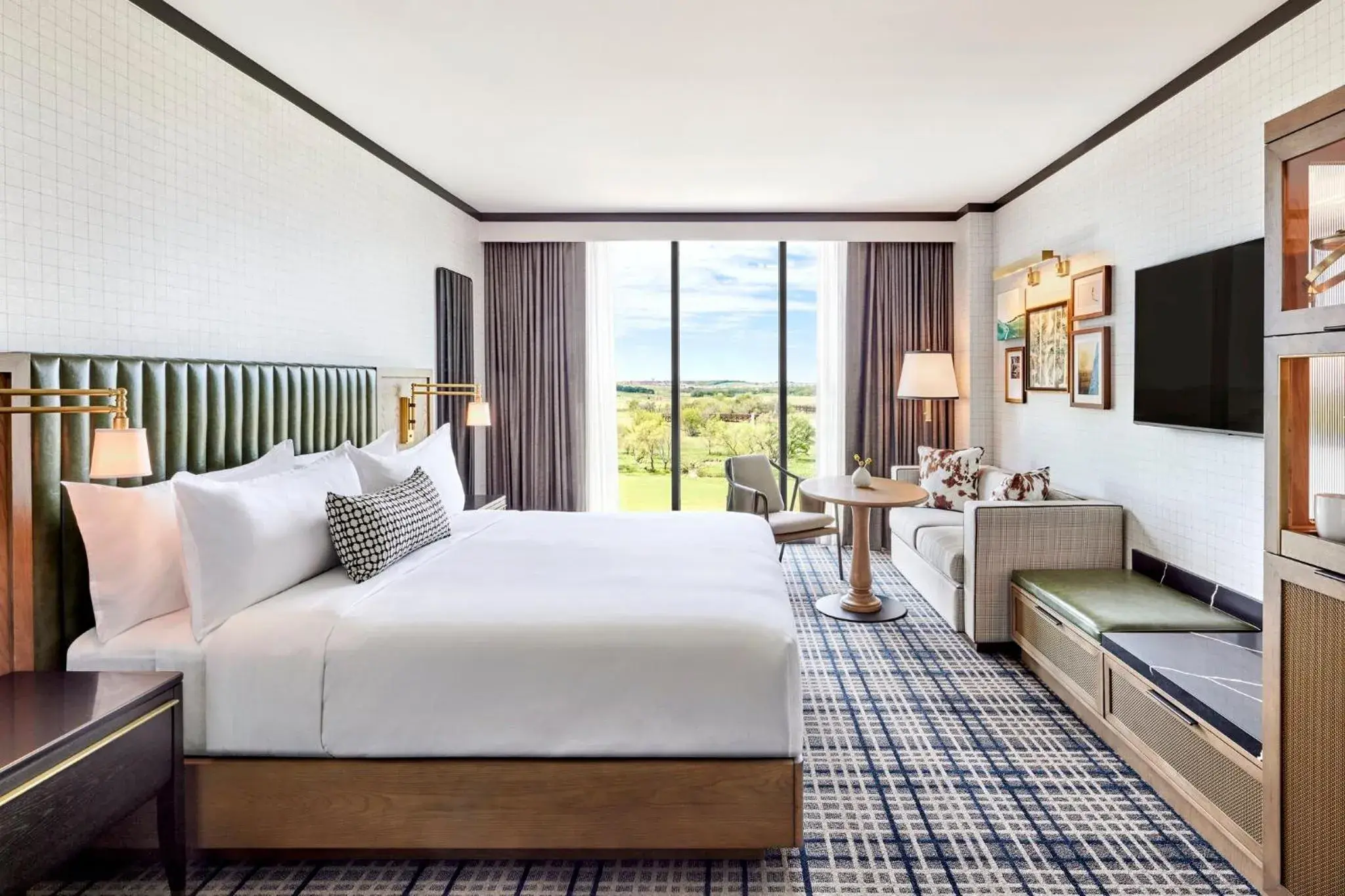 Bedroom, Bed in Omni PGA Frisco Resort & Spa Bedroom, Bed in Omni PGA Frisco Resort & Spa