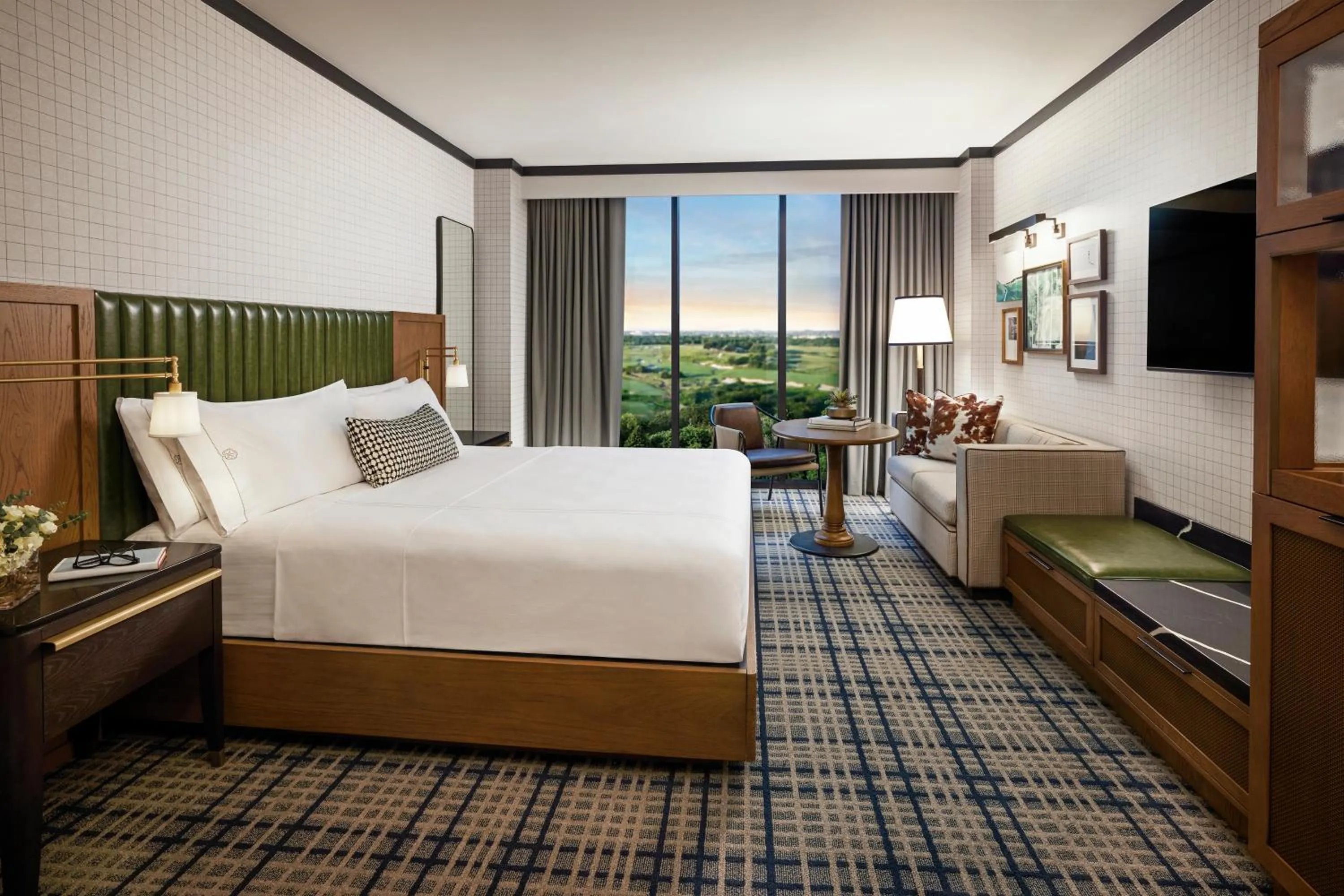 Deluxe Room 1 King Bed in Omni PGA Frisco Resort & Spa