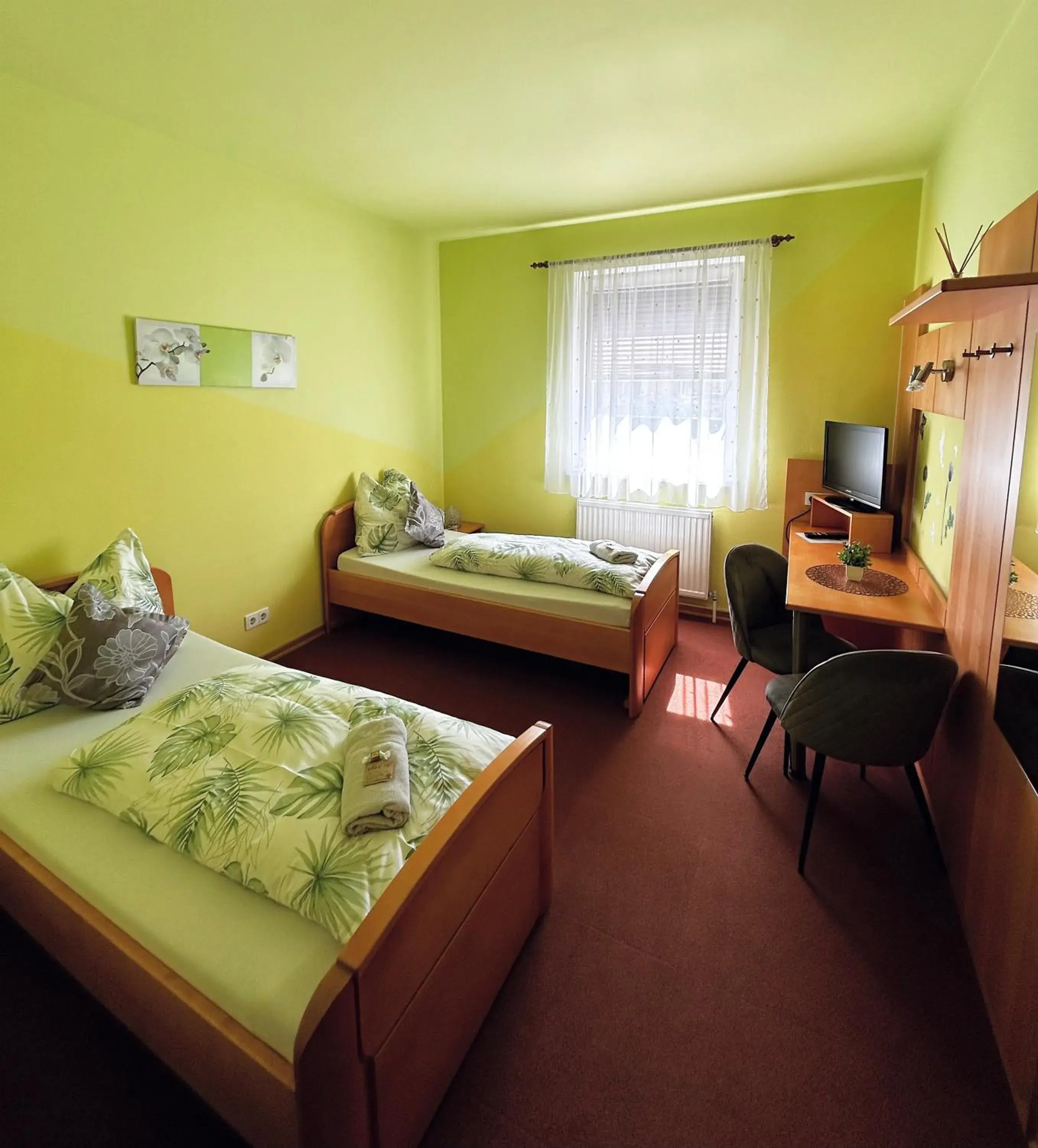 Double or Twin Room - single occupancy in Frühstückspension Elena Nicoleta Caltun Double or Twin Room - single occupancy in Frühstückspension Elena Nicoleta Caltun