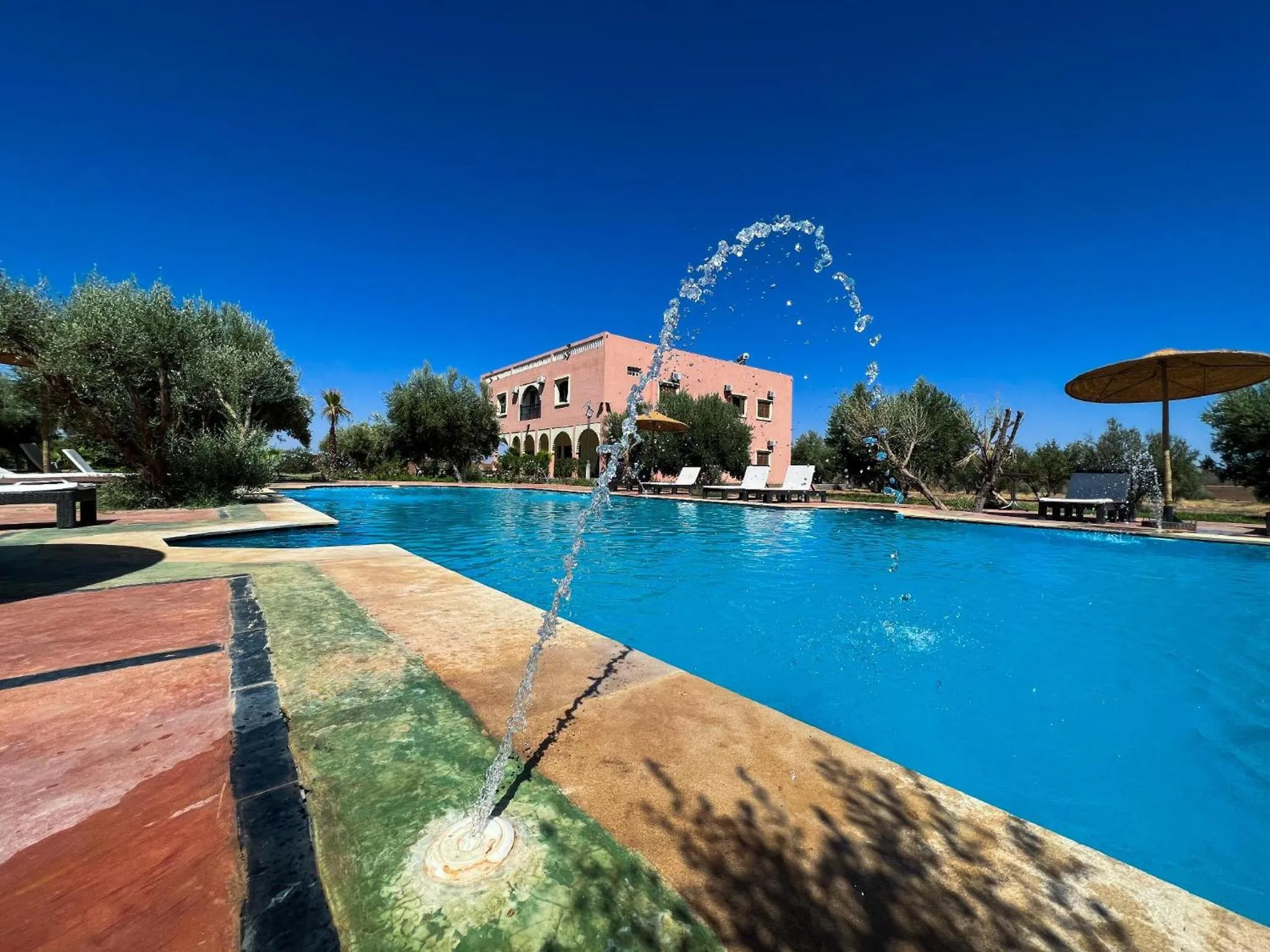 Day in Guest House Qodwa