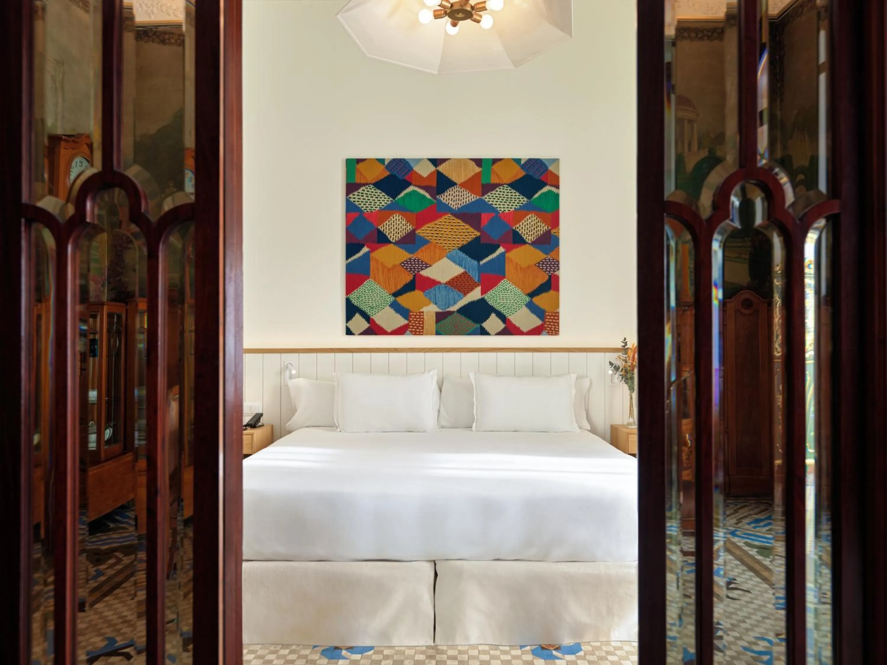 Bed in Boutique Hotel H10 Catalunya Plaza