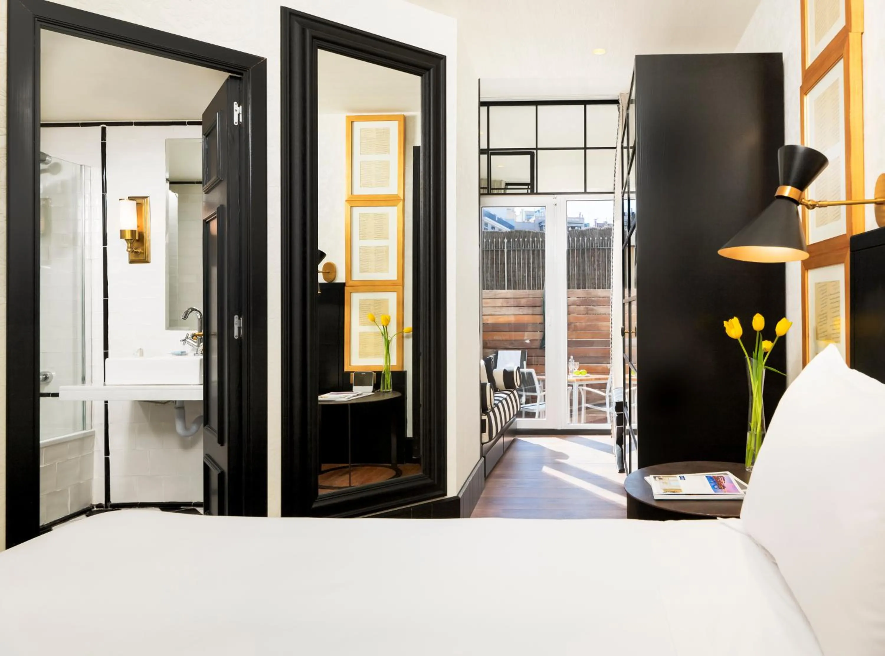 Bed in Boutique Hotel H10 Catalunya Plaza