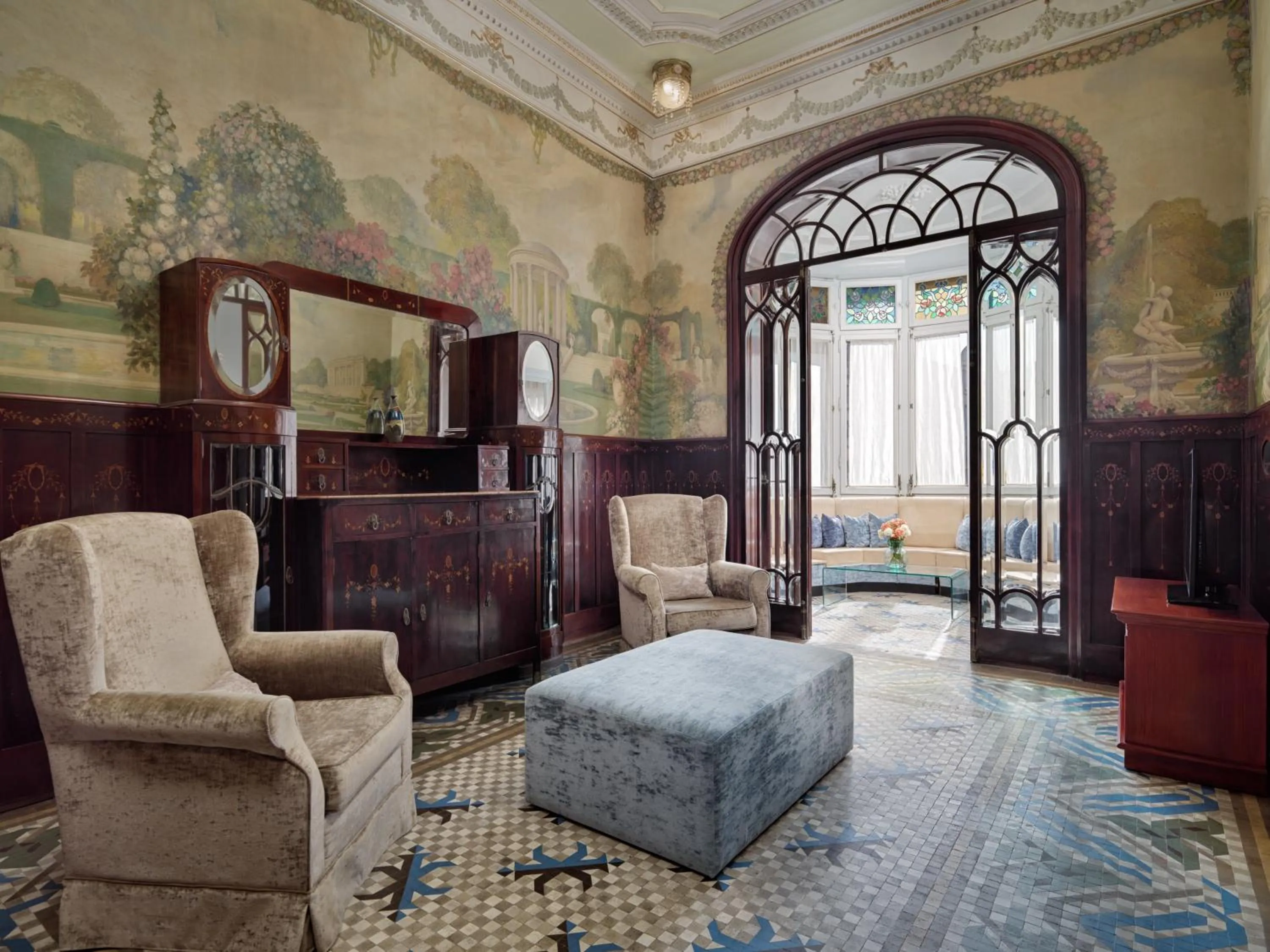 Seating area in Boutique Hotel H10 Catalunya Plaza