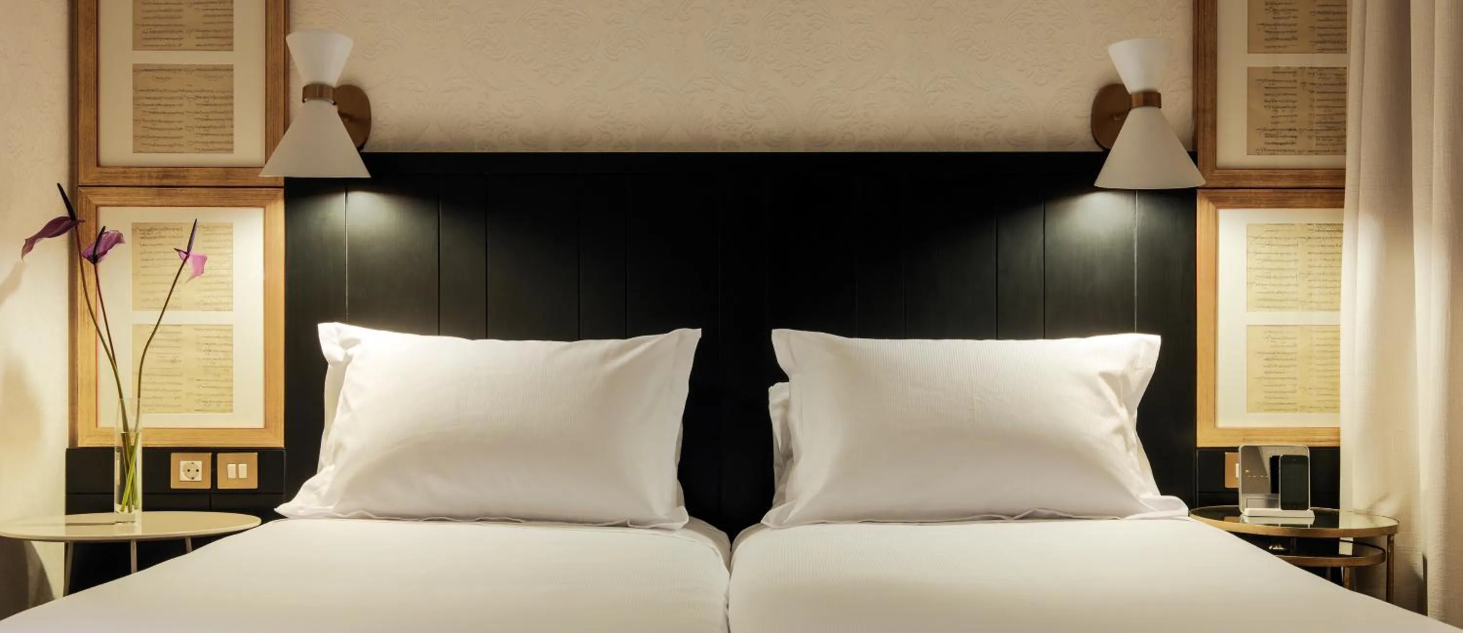 Bed in Boutique Hotel H10 Catalunya Plaza