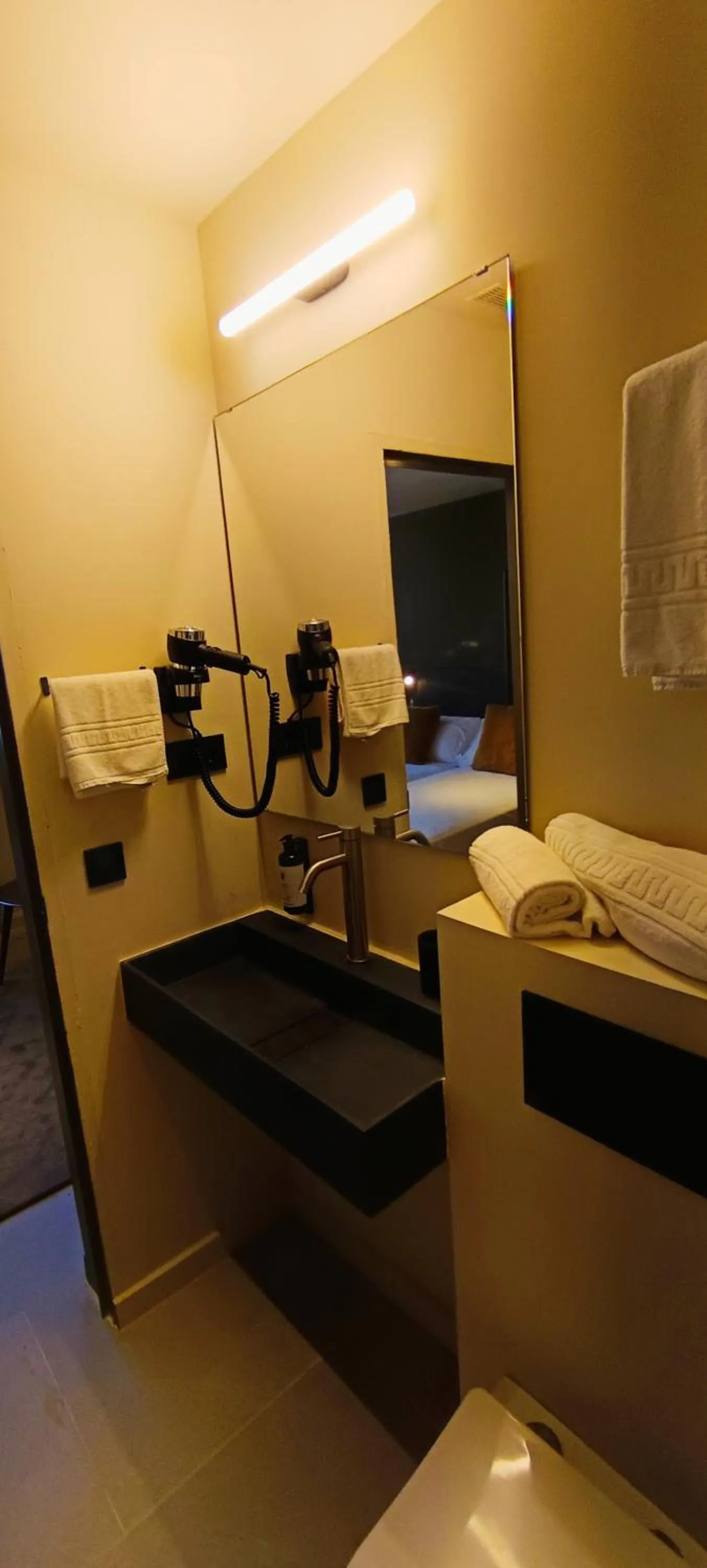 Bathroom in Senator Barcelona Apartments