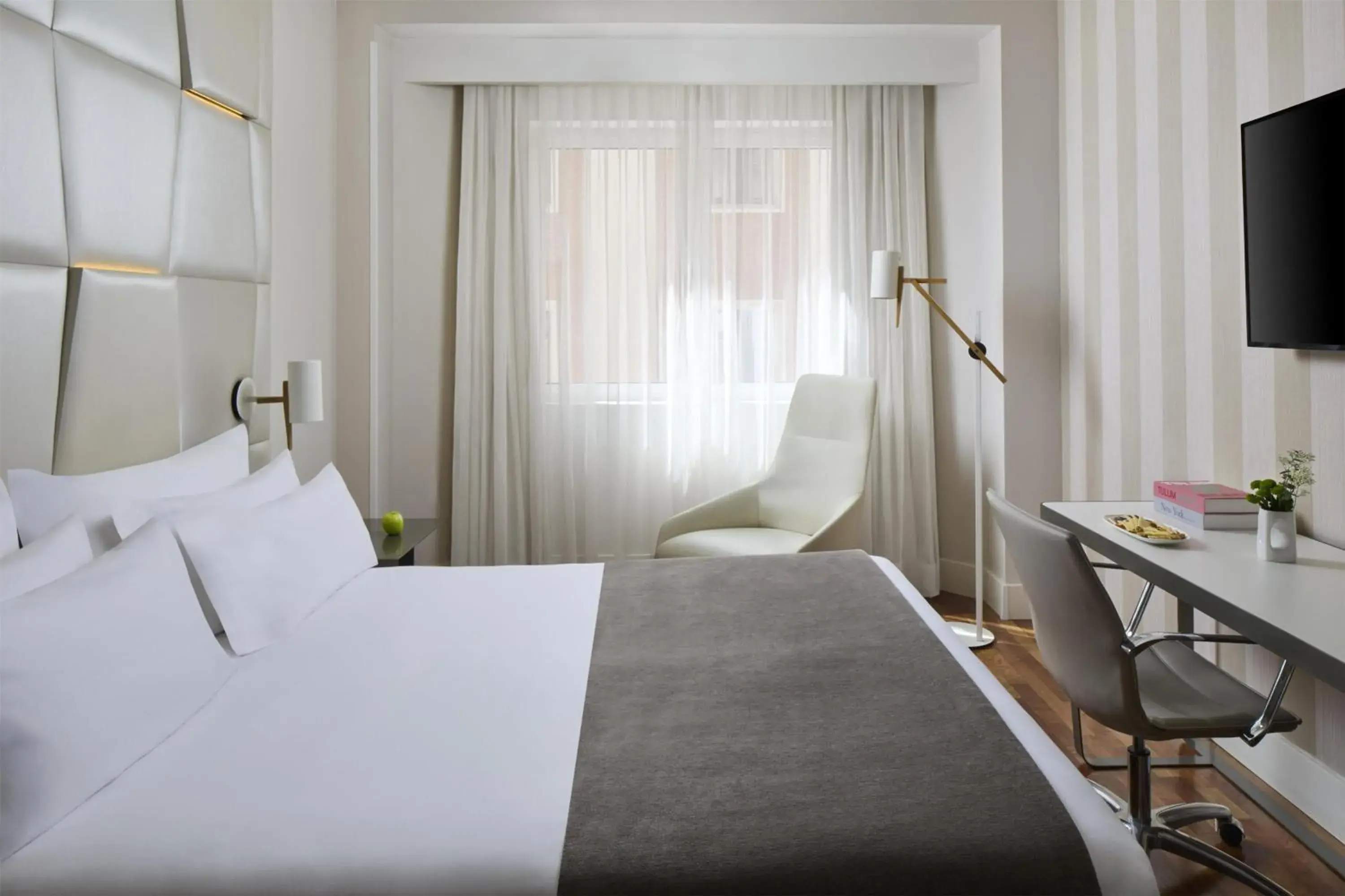 Bedroom, Bed in NH Collection Madrid Colón Bedroom, Bed in NH Collection Madrid Colón