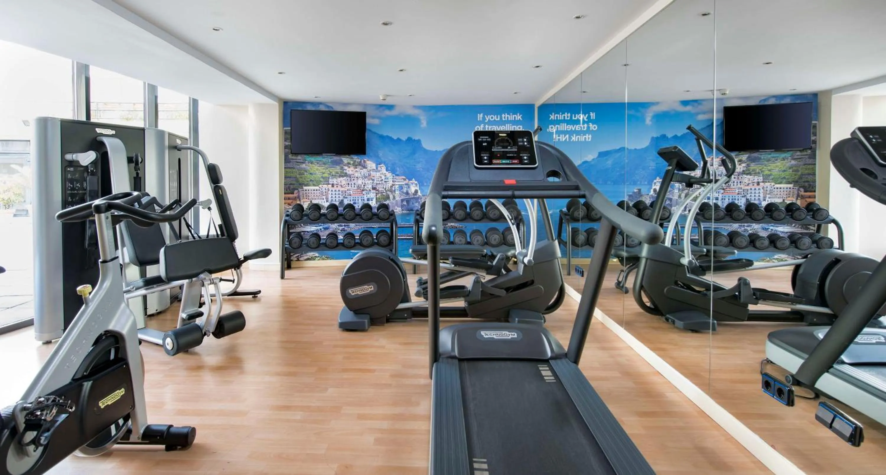 Fitness centre/facilities in NH Collection Madrid Colón