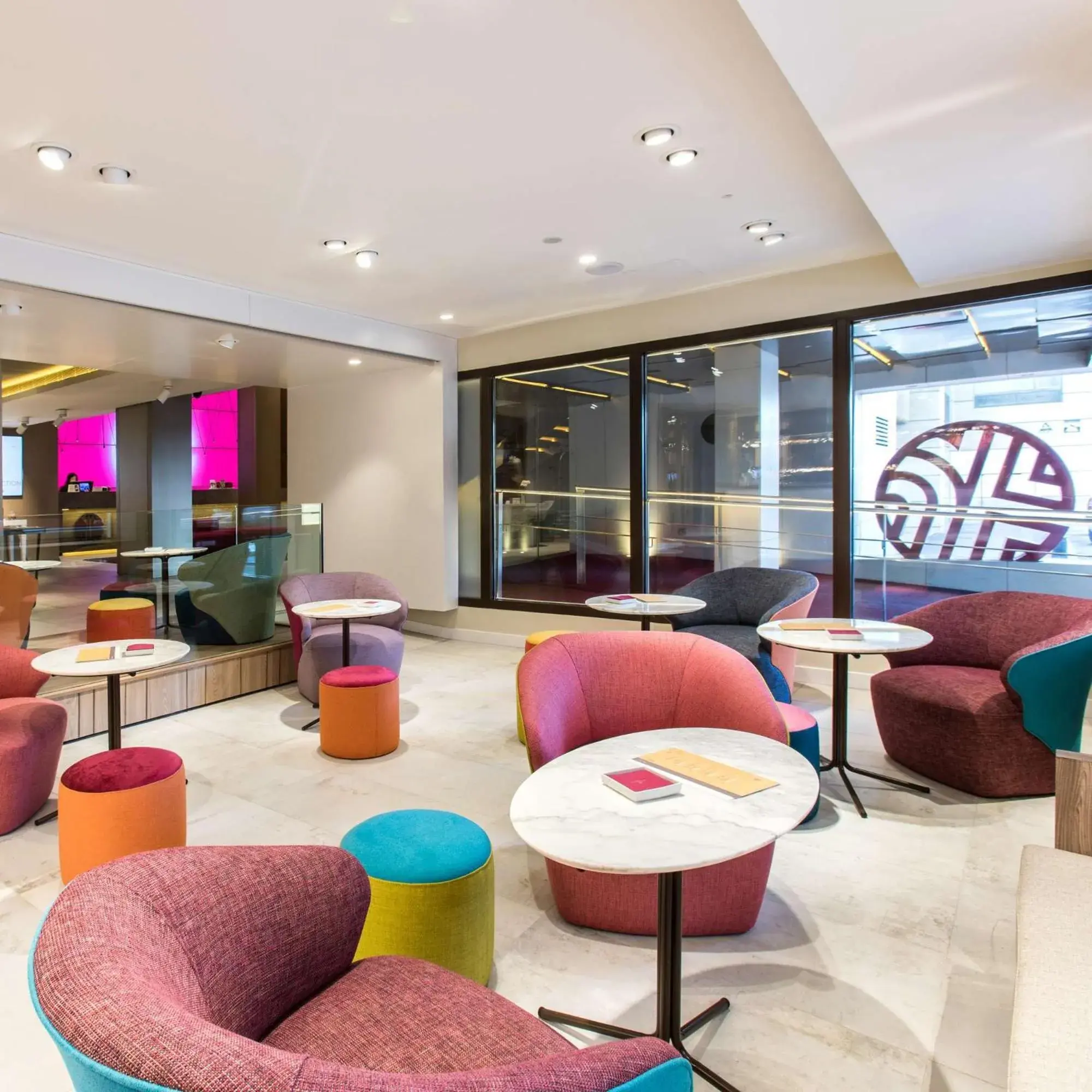 Lobby or reception in NH Collection Madrid Colón Lobby or reception in NH Collection Madrid Colón