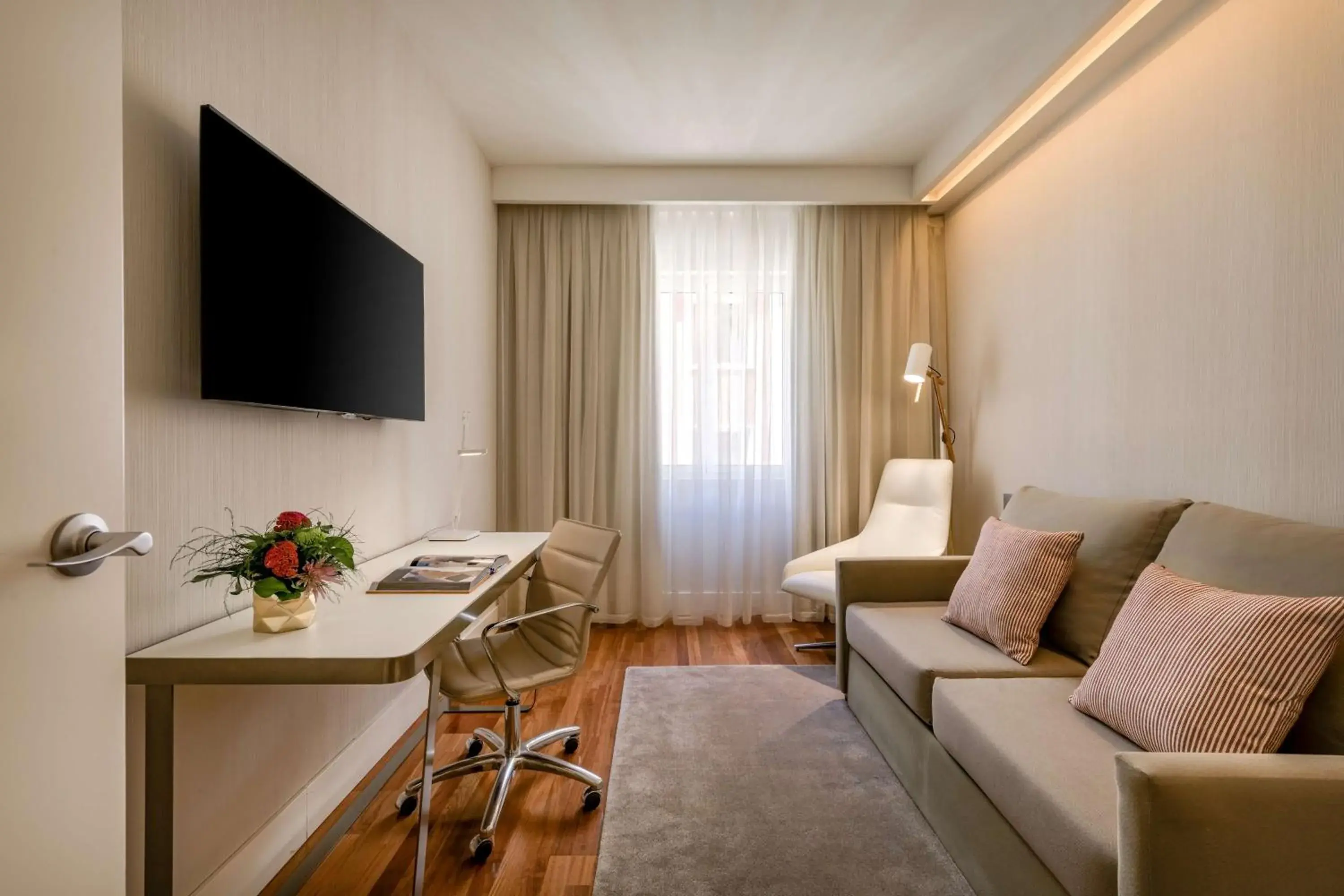 Bedroom in NH Collection Madrid Colón Bedroom in NH Collection Madrid Colón