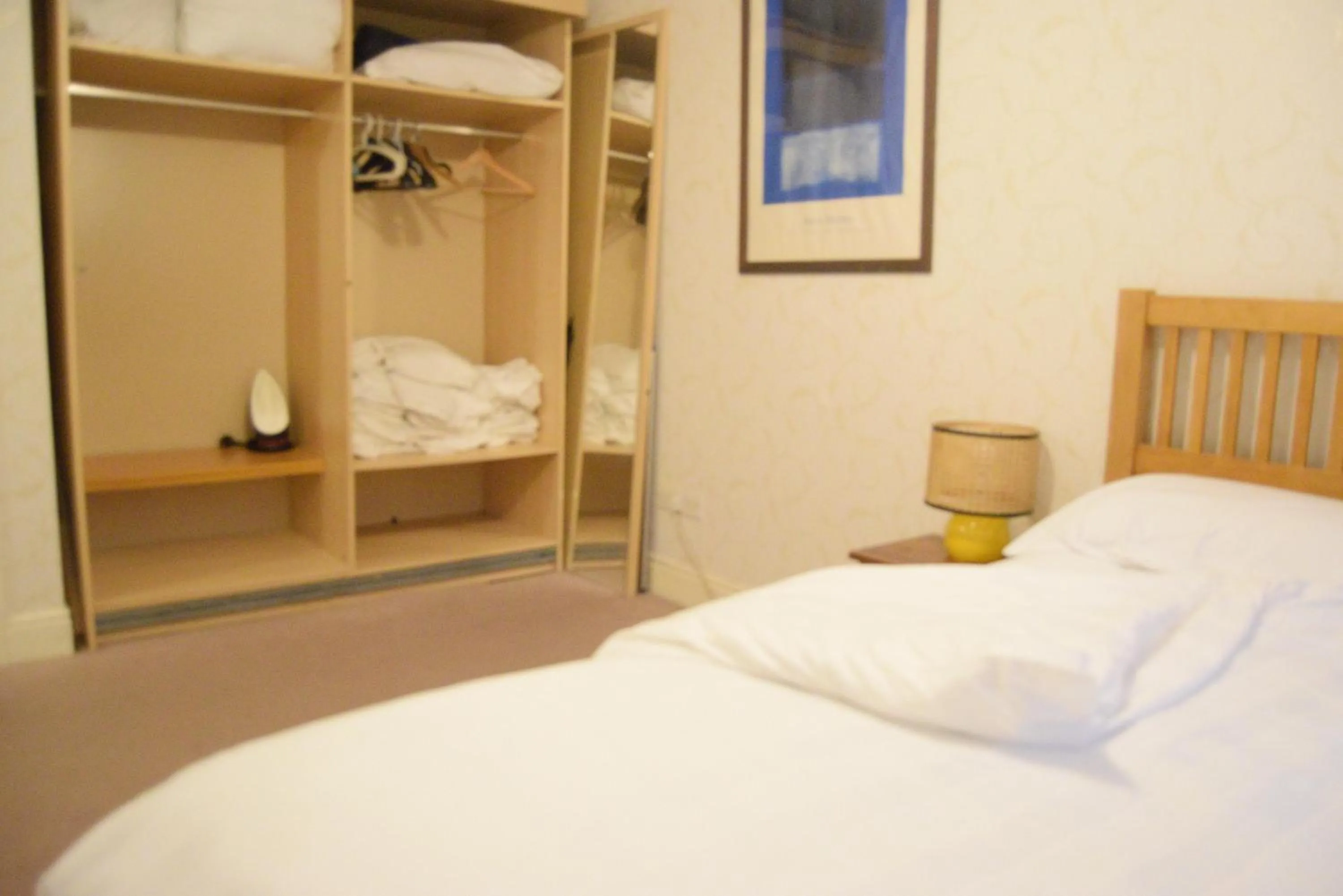 Bedroom, Bed in 2-Bed Apartment Sleeps 4 with Wi-Fi