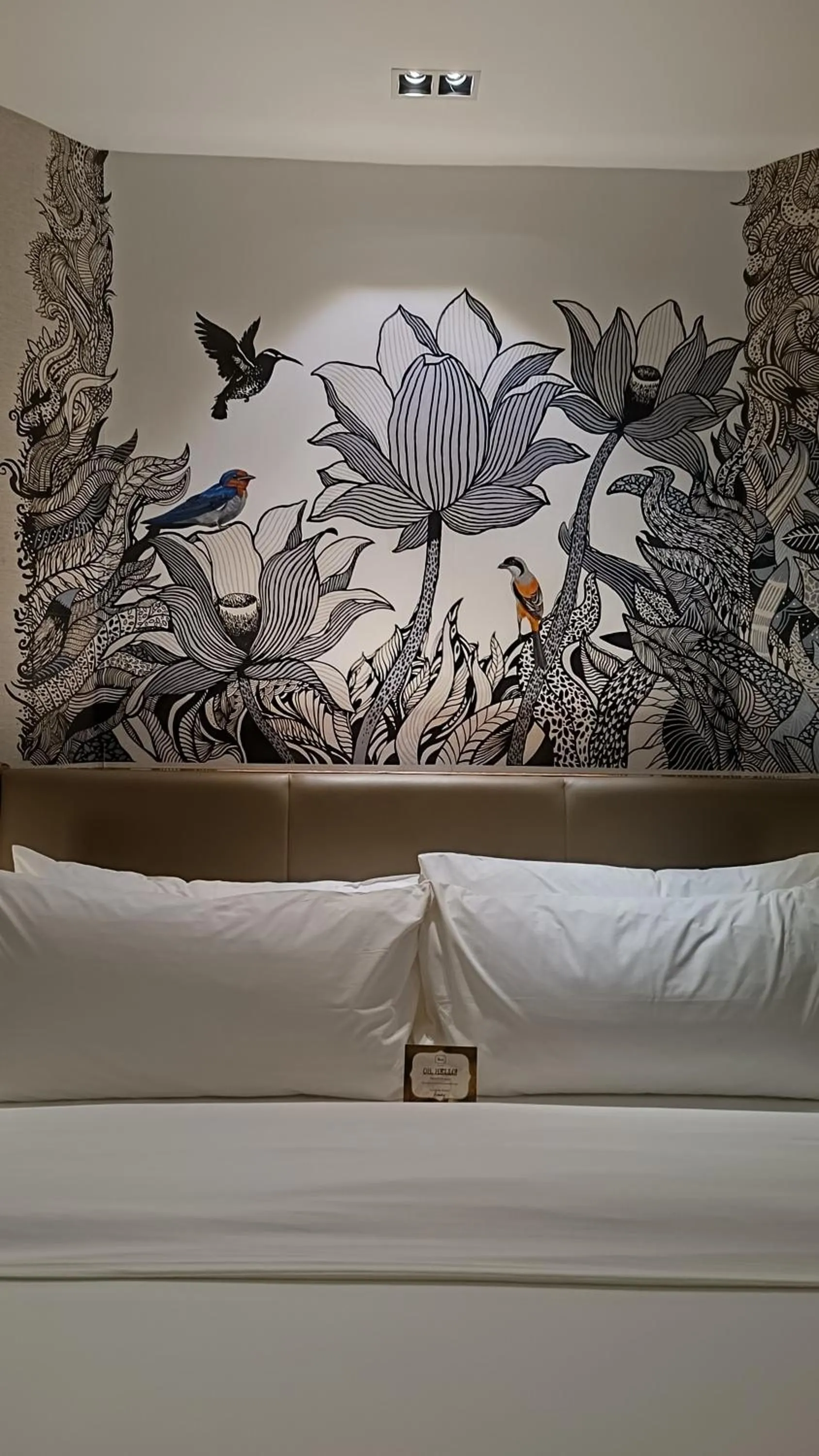Bed in The Henry Hotel Roost Bacolod