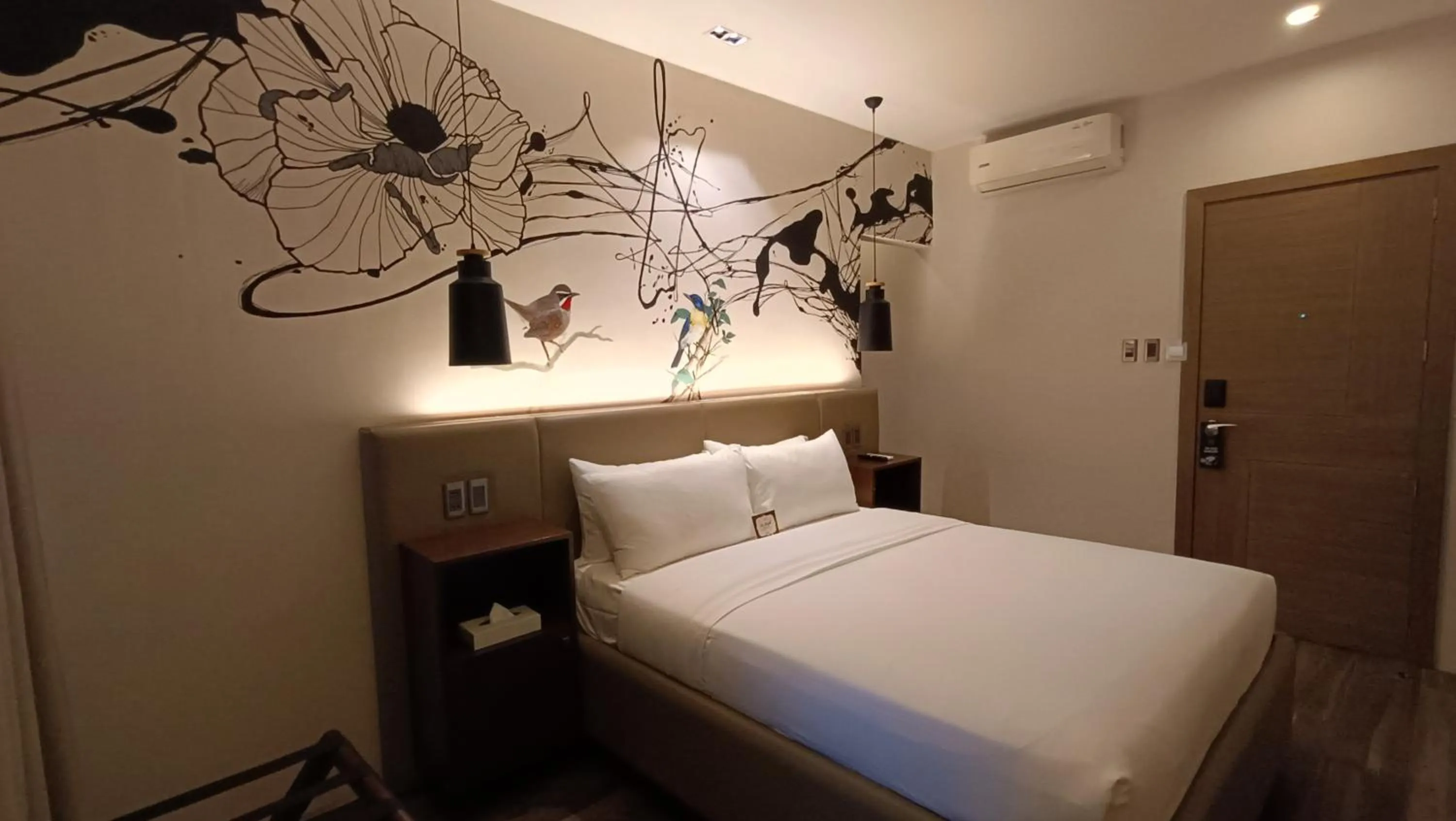 Bedroom, Bed in The Henry Hotel Roost Bacolod