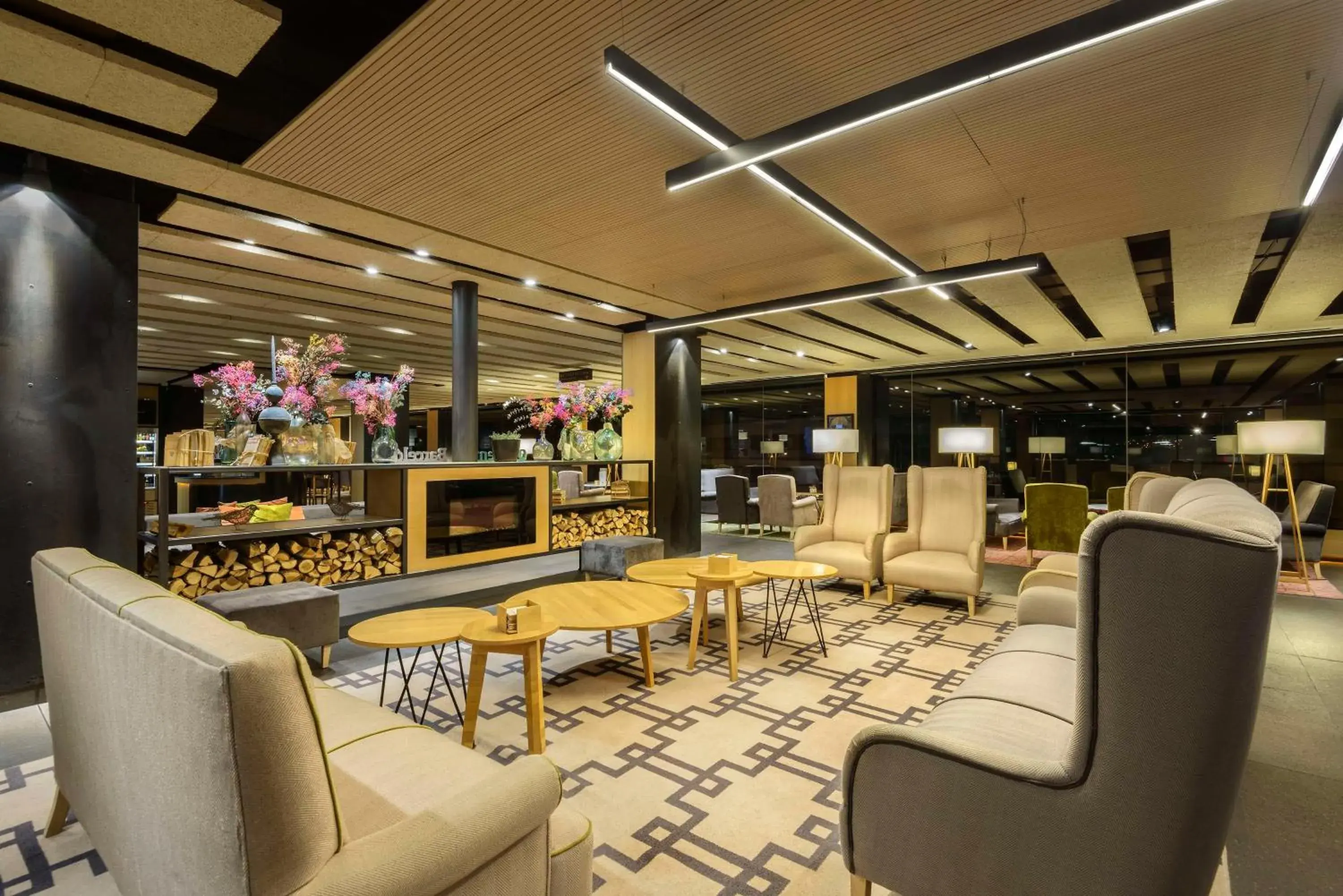 Lobby or reception in Occidental Bilbao Lobby or reception in Occidental Bilbao