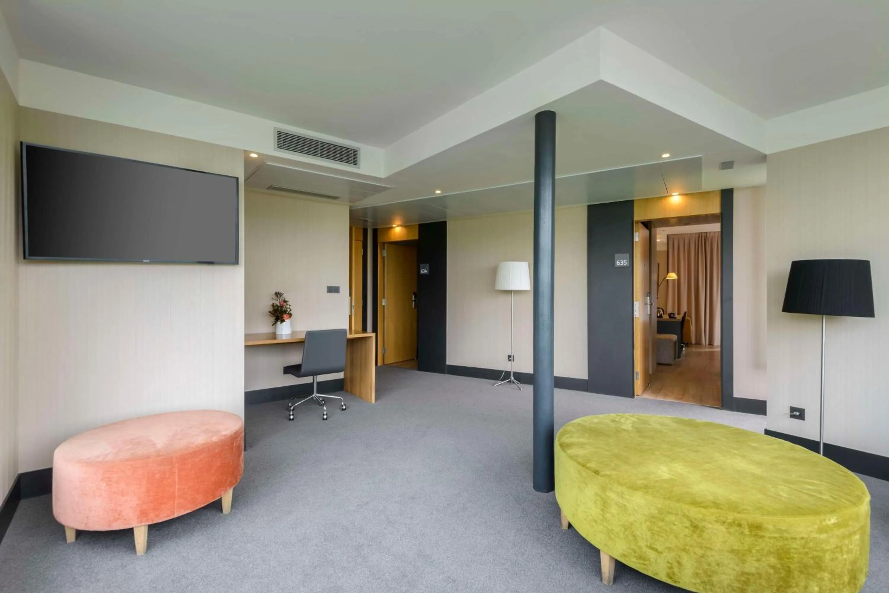 Bedroom in Occidental Bilbao