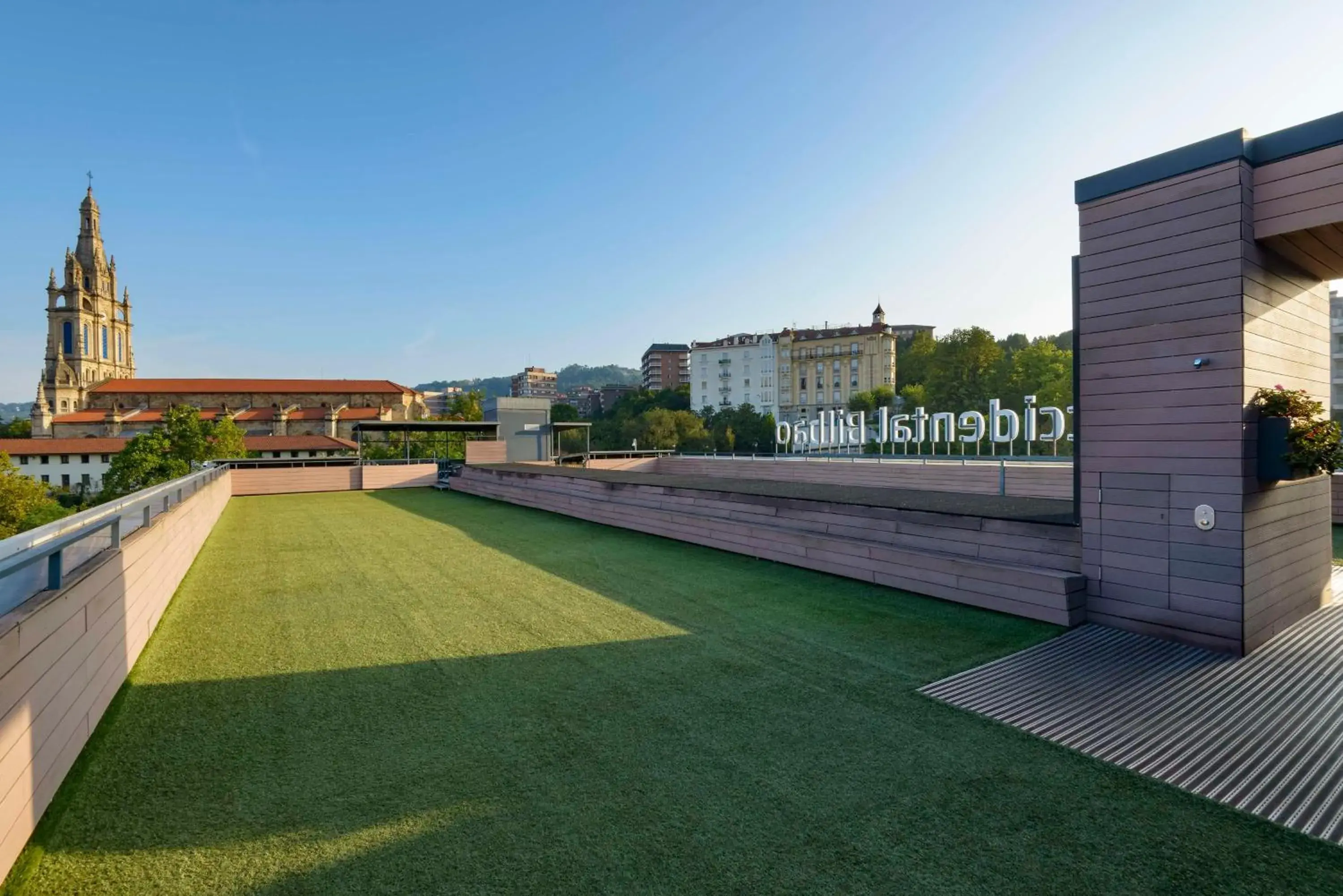 Property building in Occidental Bilbao Property building in Occidental Bilbao