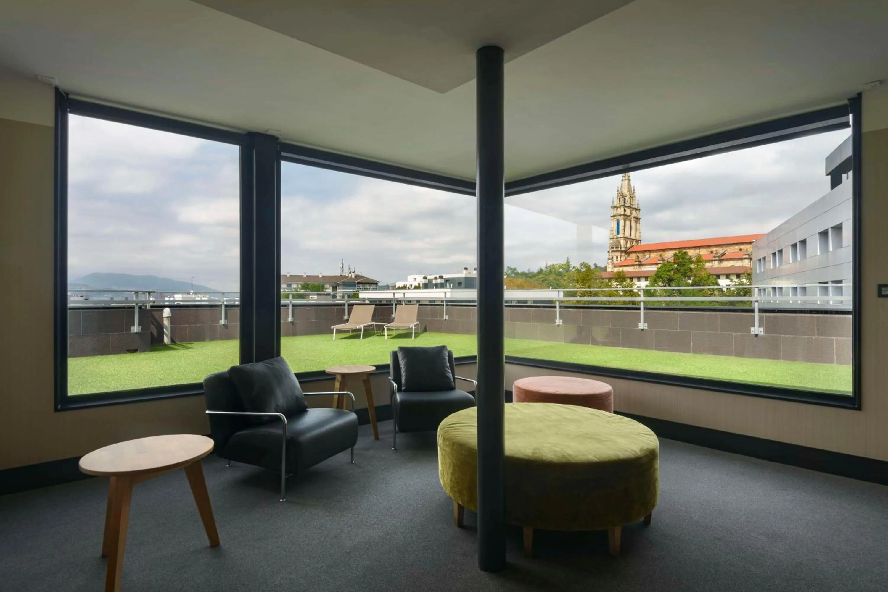 Bedroom in Occidental Bilbao
