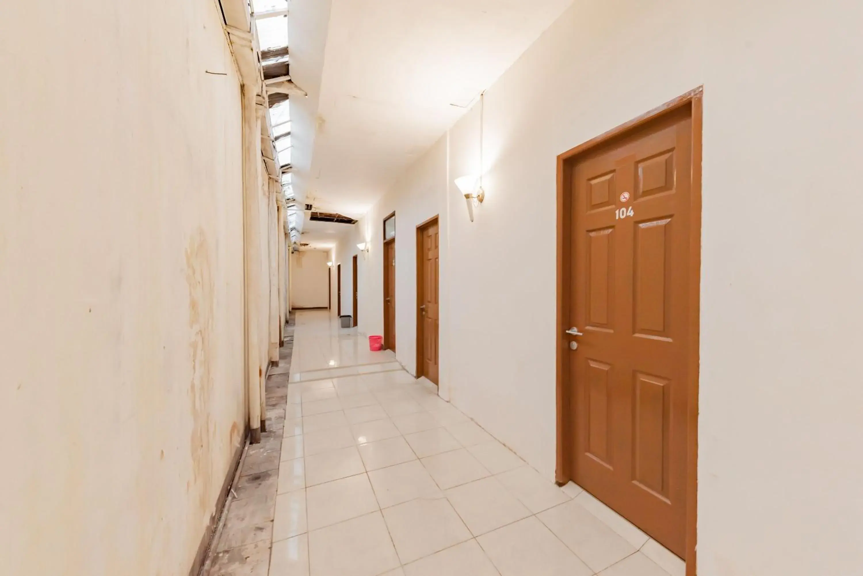 Floor plan in Urbanview Hotel Cozy Samarinda by RedDoorz Floor plan in Urbanview Hotel Cozy Samarinda by RedDoorz