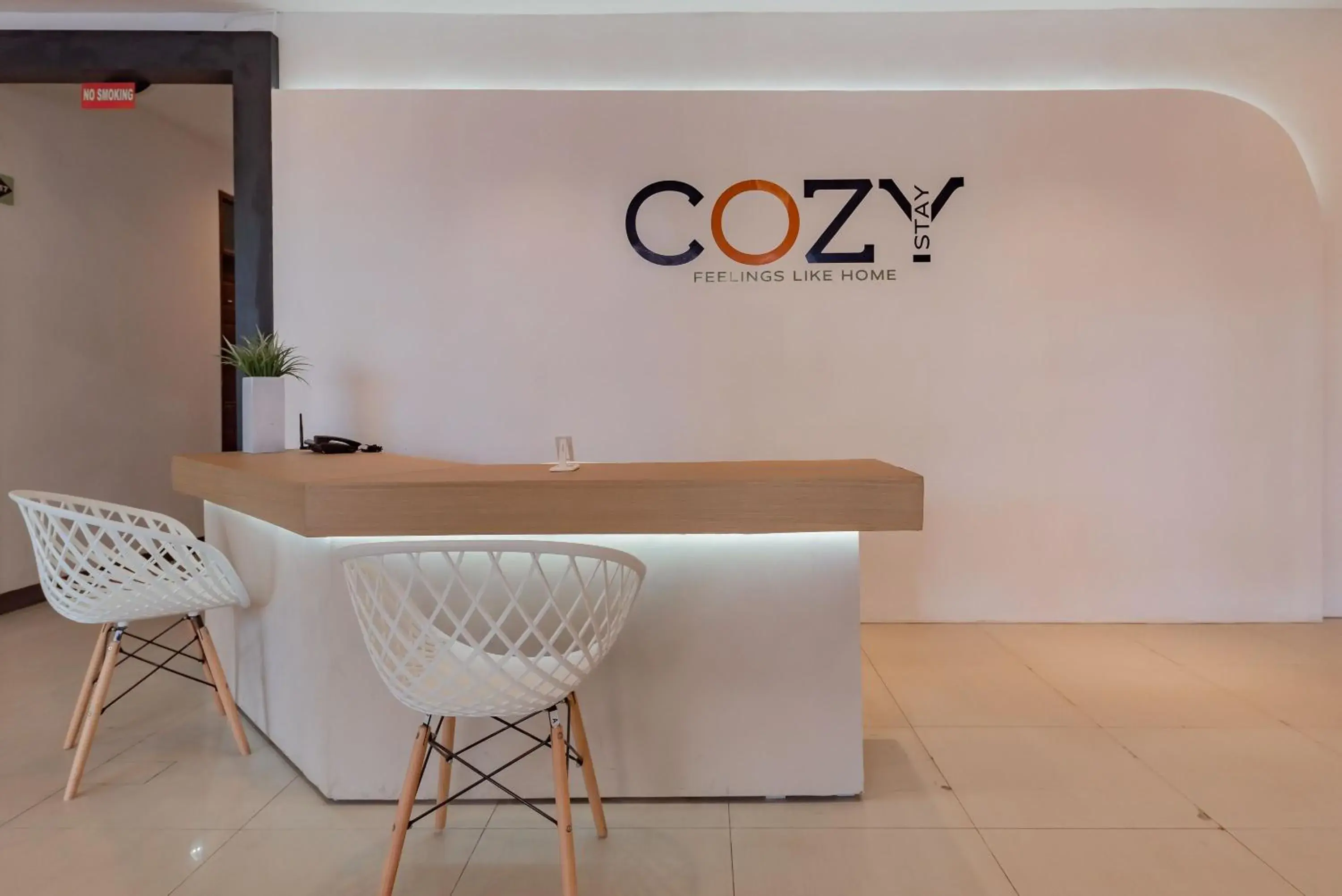 Lobby or reception in Urbanview Hotel Cozy Samarinda by RedDoorz Lobby or reception in Urbanview Hotel Cozy Samarinda by RedDoorz