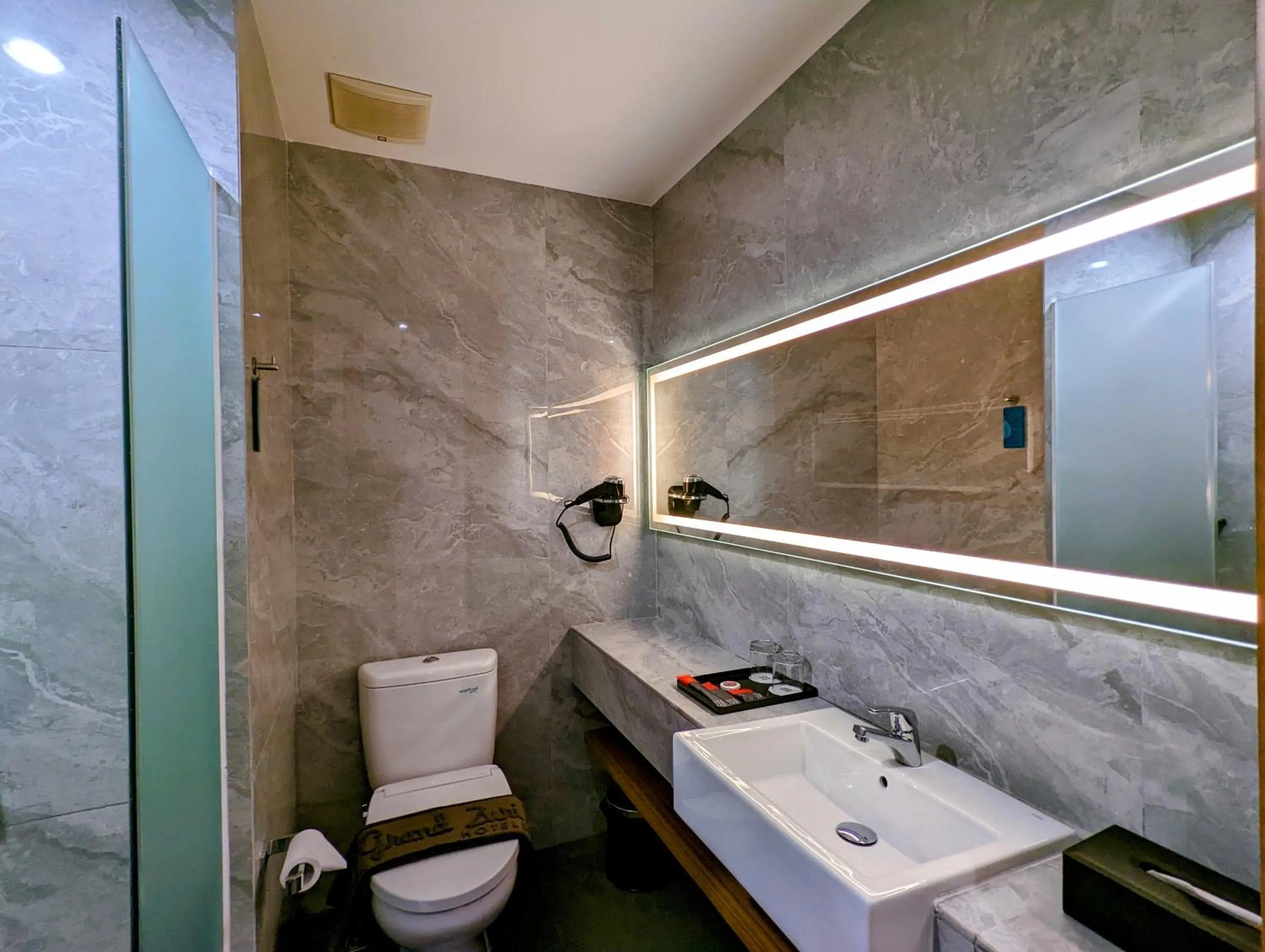 Superior Twin Room in Grand Zuri Lubuklinggau