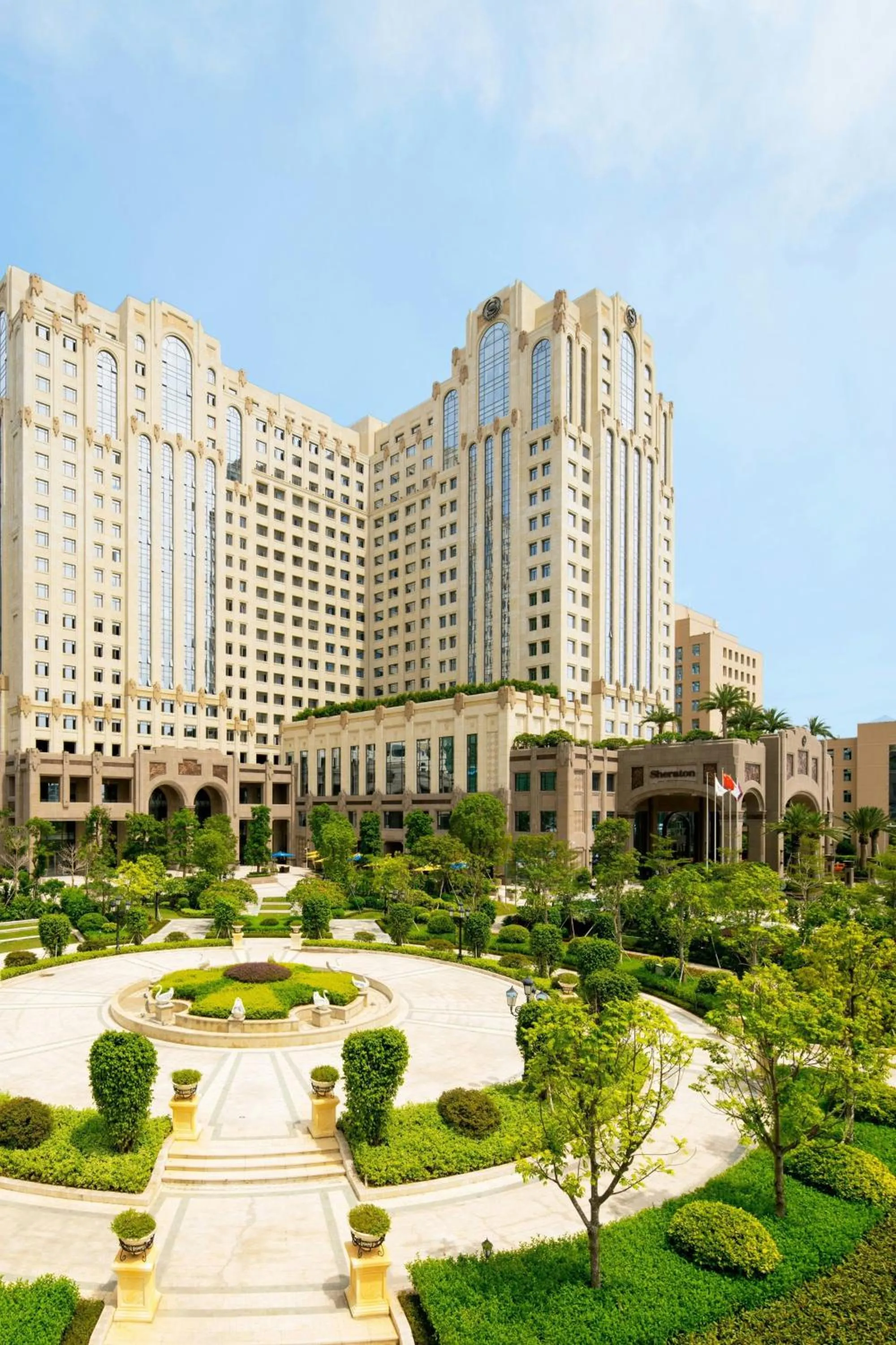 Property building in Sheraton Shantou Hotel