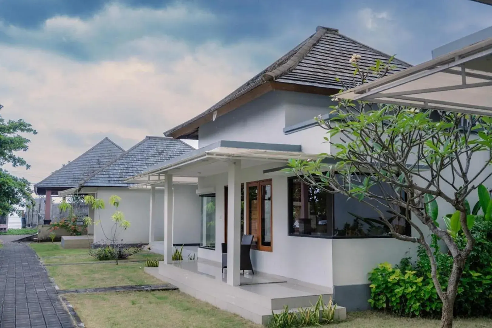 Suite in Ariana Beach Resort Amed Bali Suite in Ariana Beach Resort Amed Bali