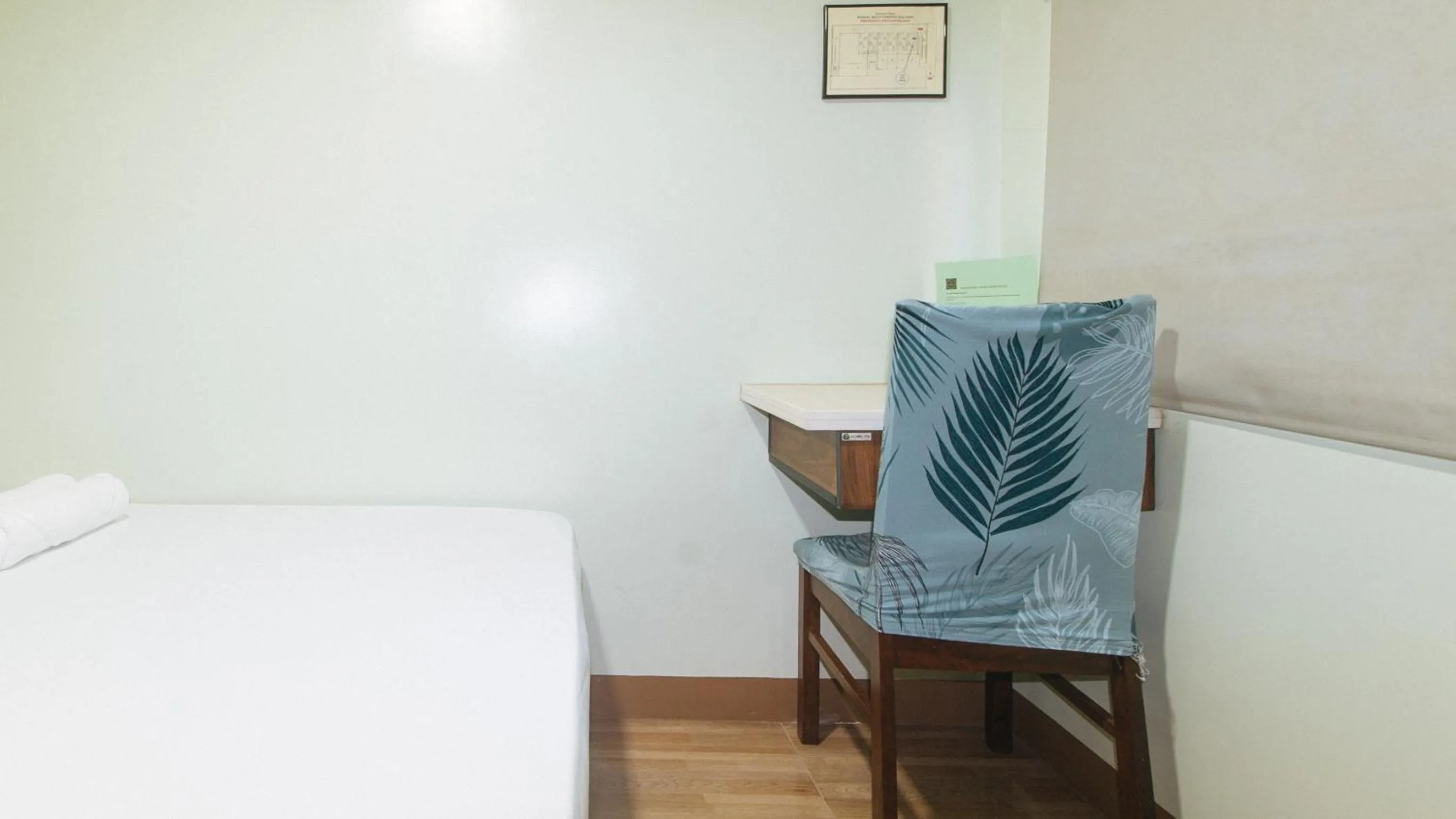 Photo of the whole room, Bed in Mahayahay Lodge and Restaurant