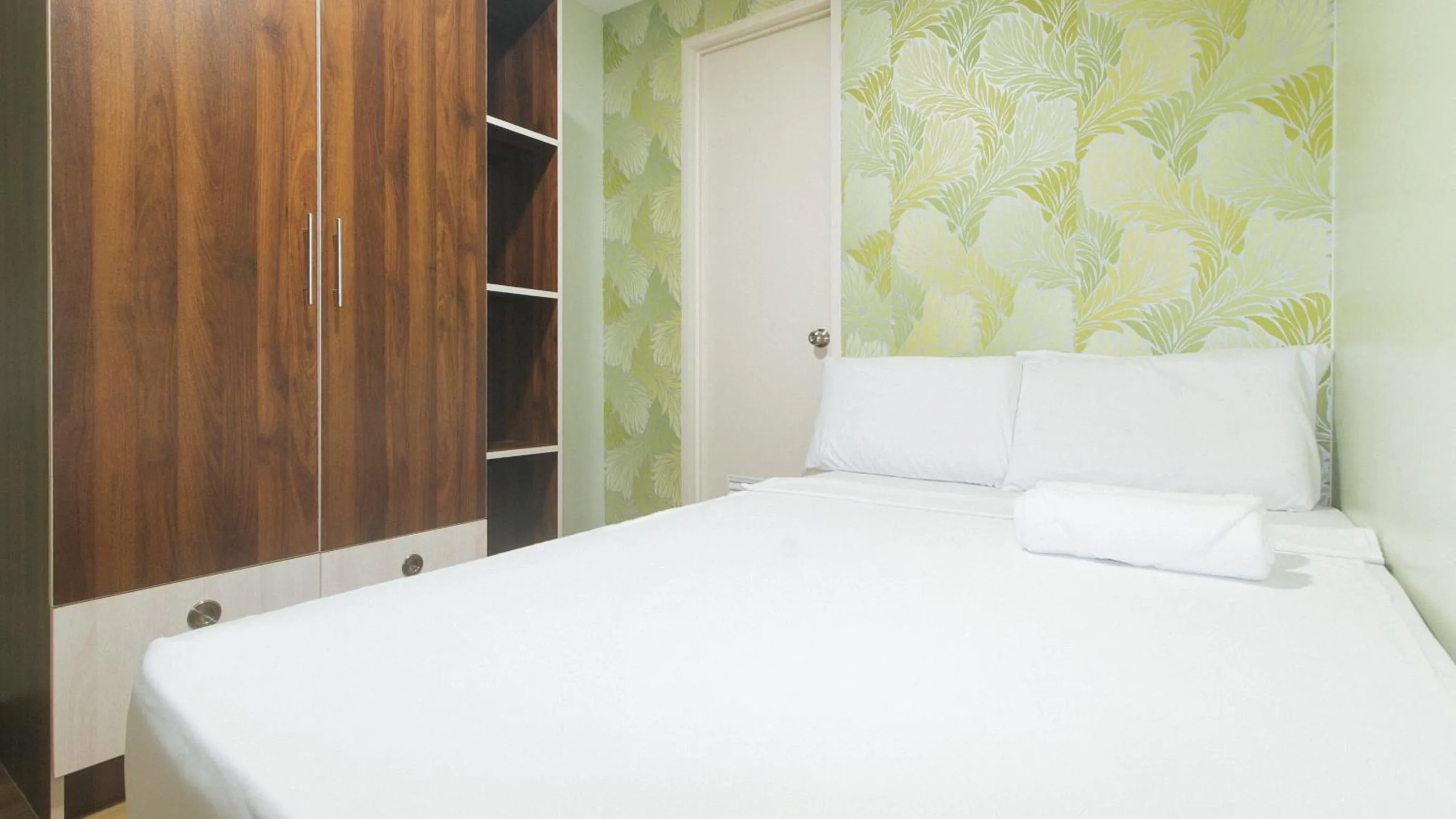 Photo of the whole room, Bed in Mahayahay Lodge and Restaurant