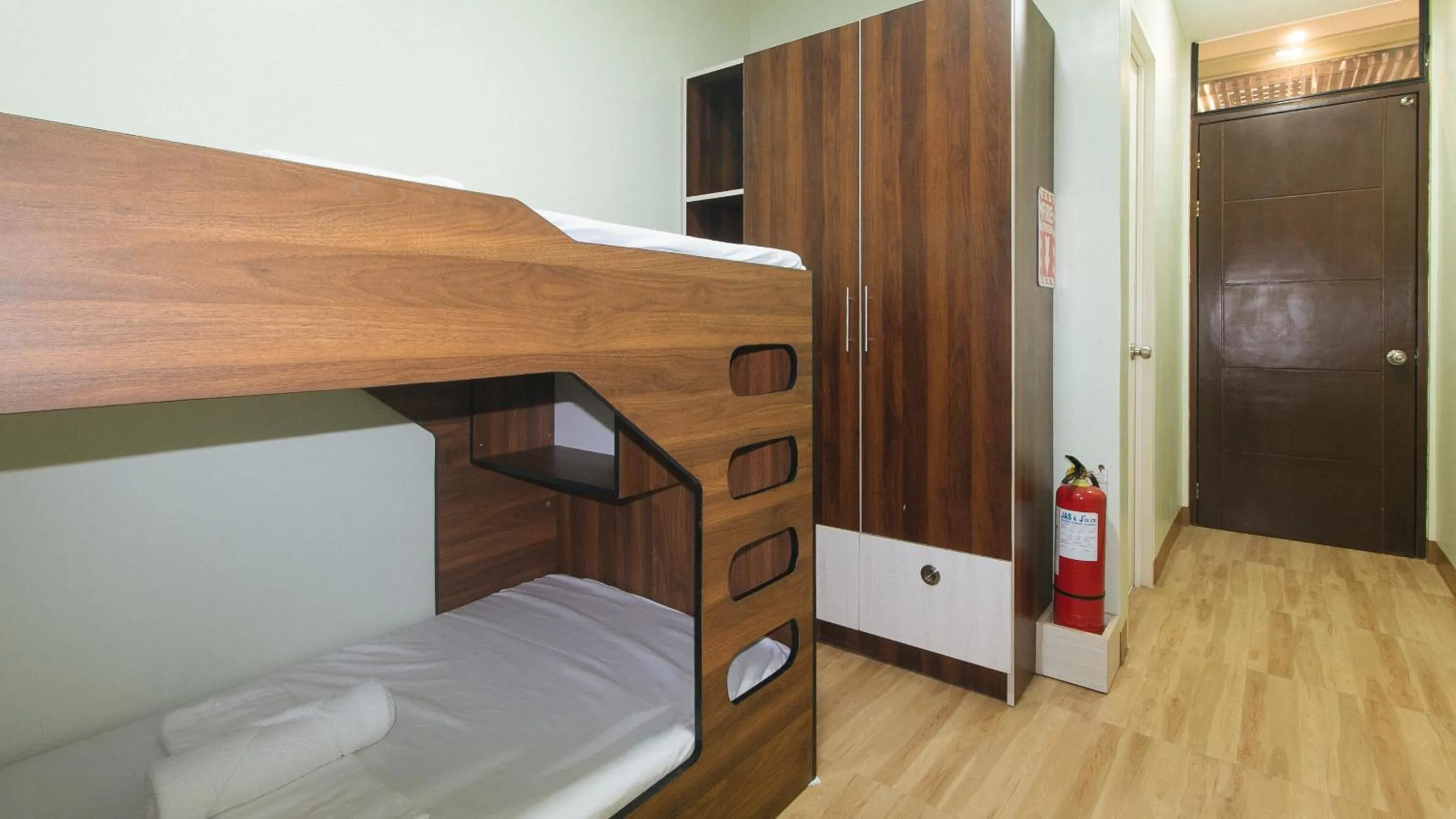 bunk bed, Bed in Mahayahay Lodge and Restaurant