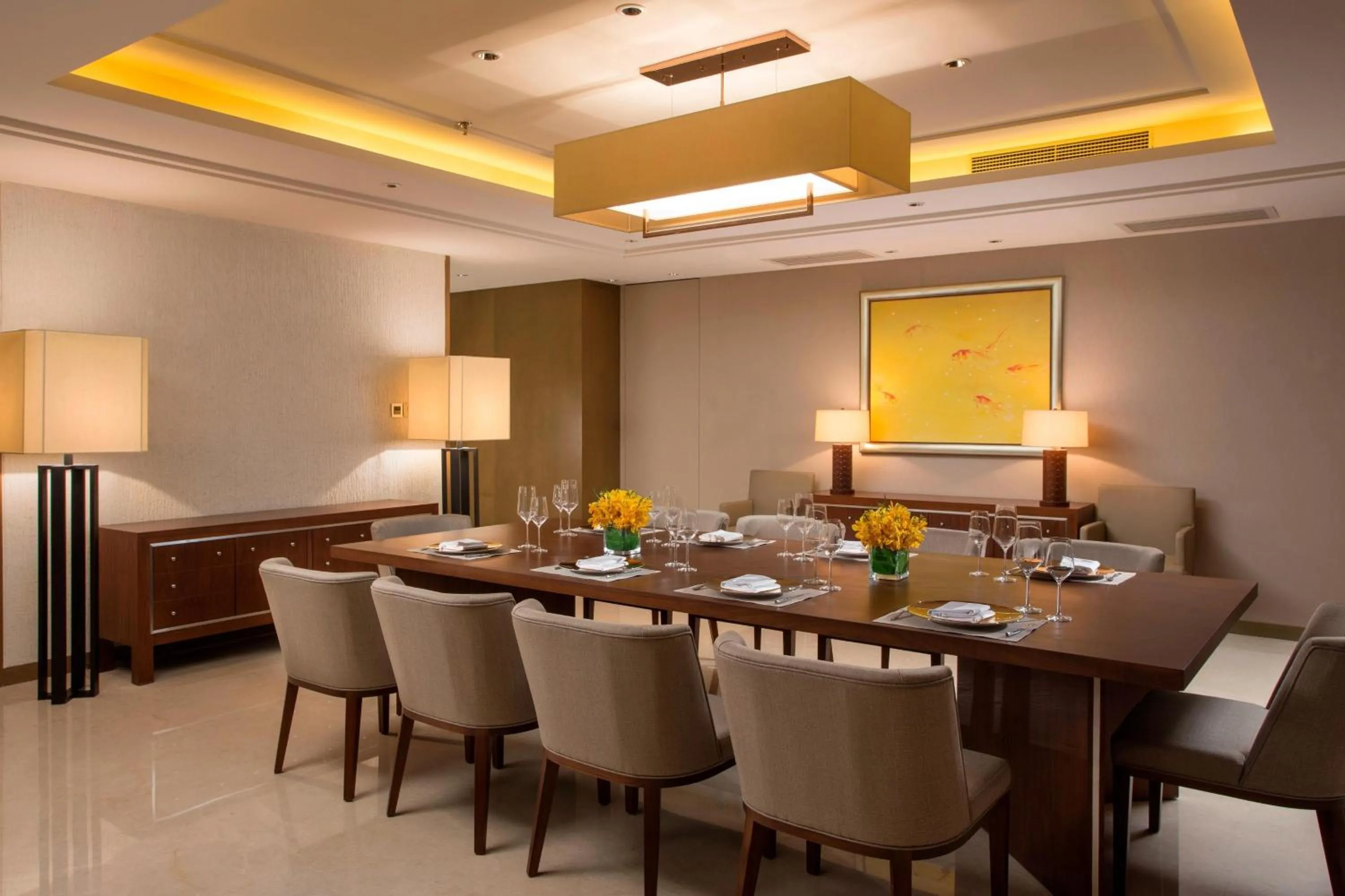 Restaurant/places to eat in Sheraton Huizhou Bailuhu