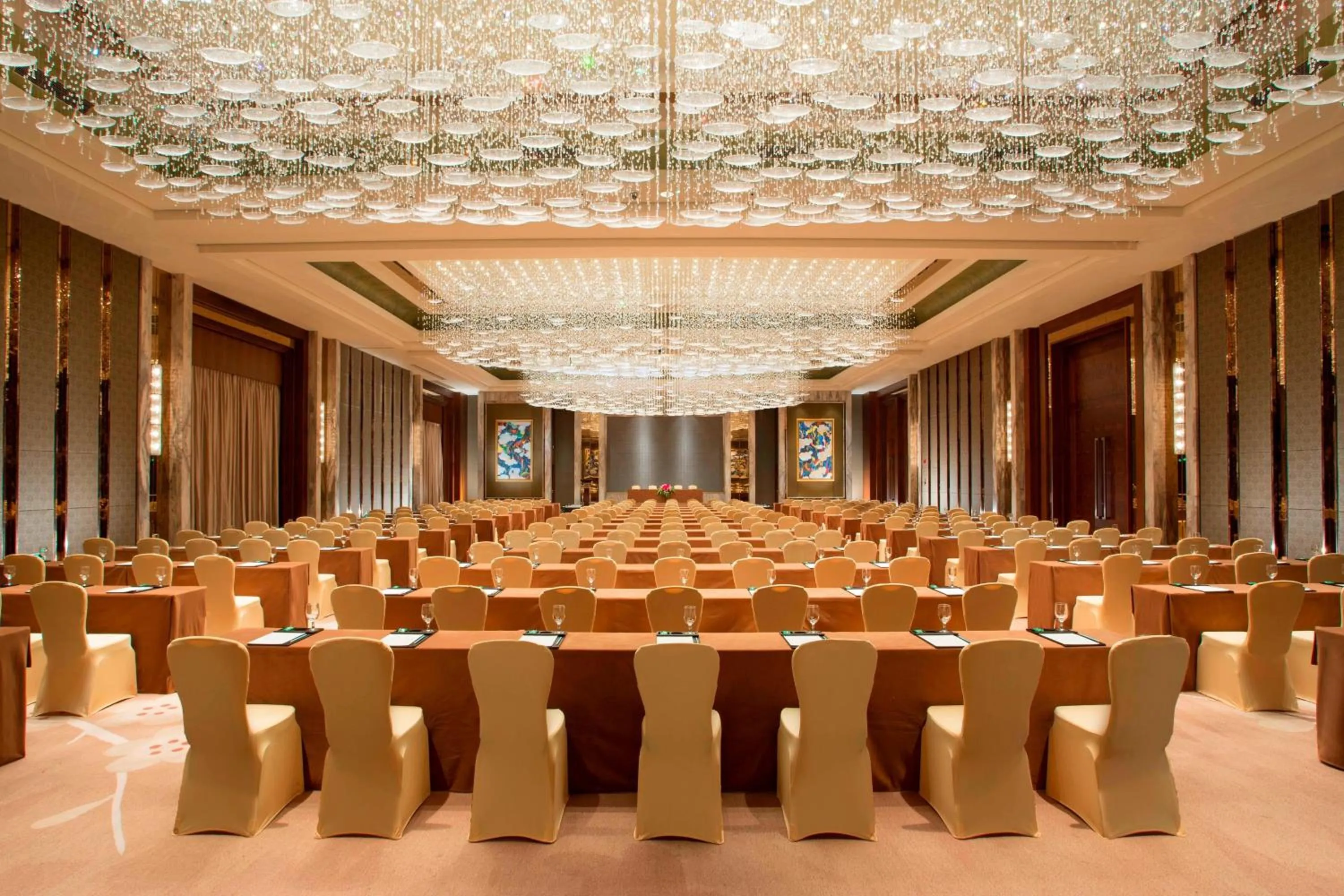 Meeting/conference room in Sheraton Huizhou Bailuhu