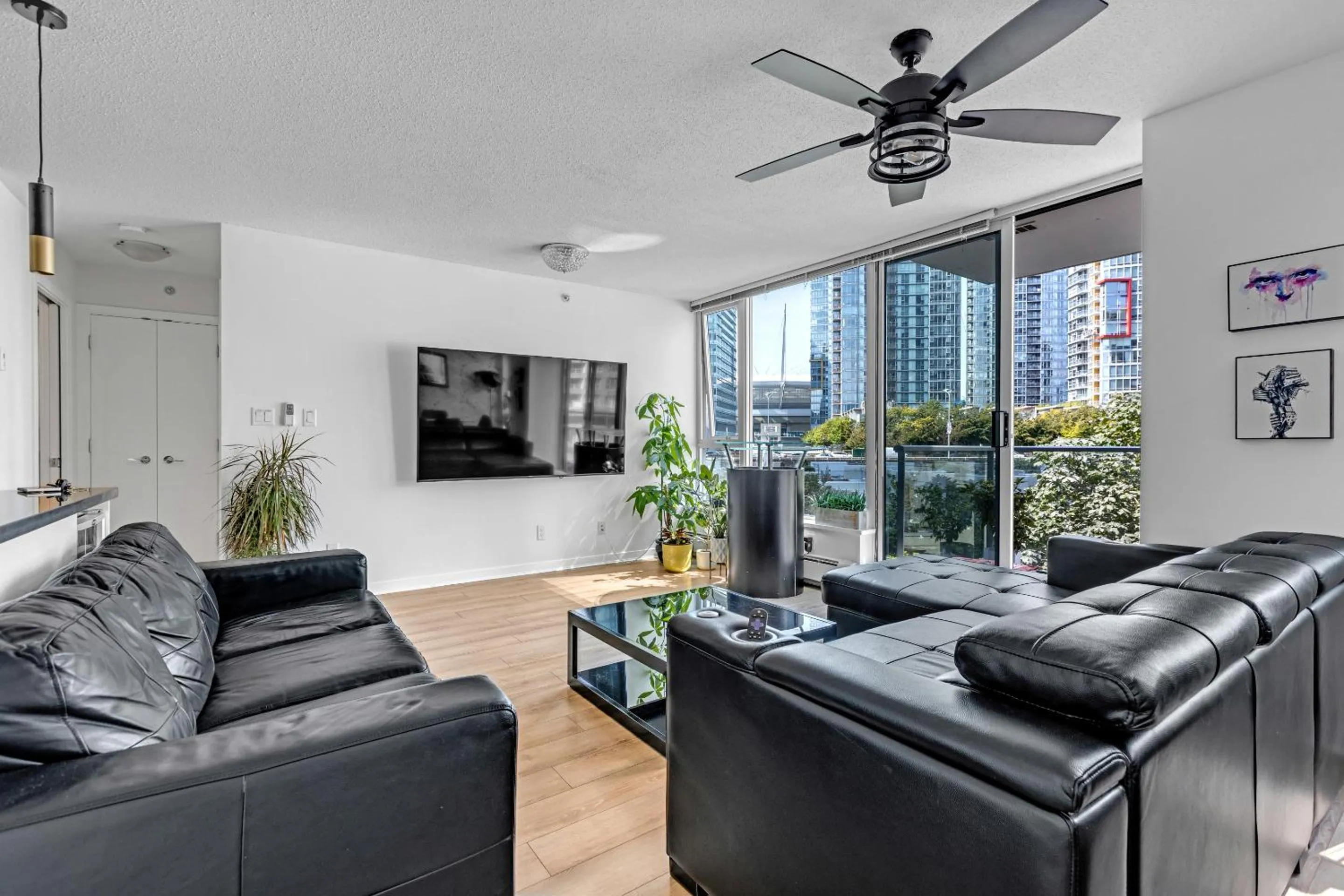 Living room in Gastown Downtown Apartment very central