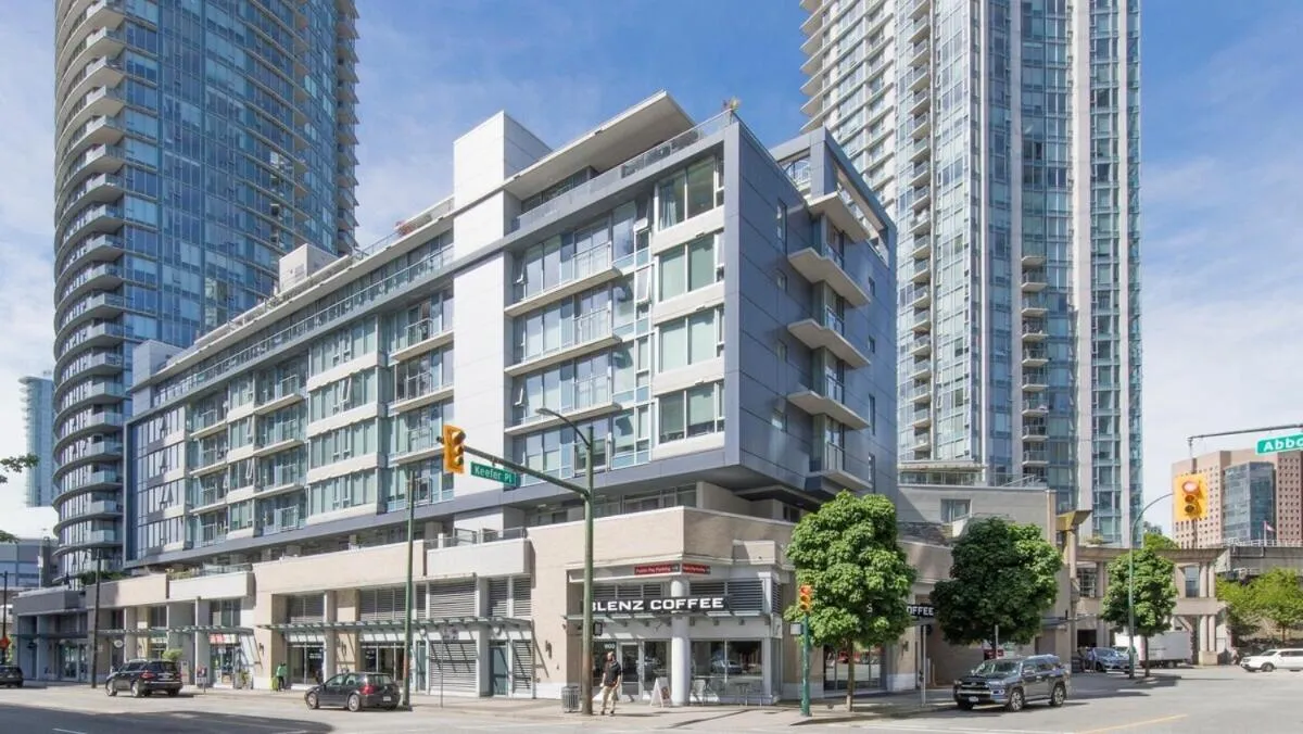 Property building in Gastown Downtown Apartment very central