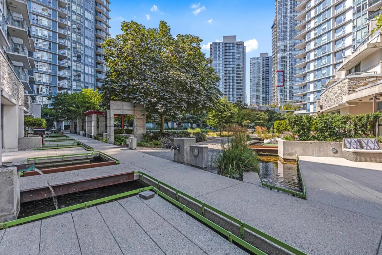 Children play ground in Gastown Downtown Apartment very central