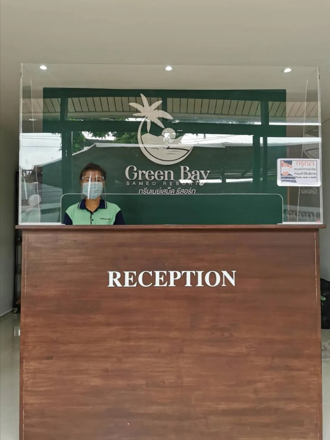 Lobby or reception in Green Bay Samed Resort