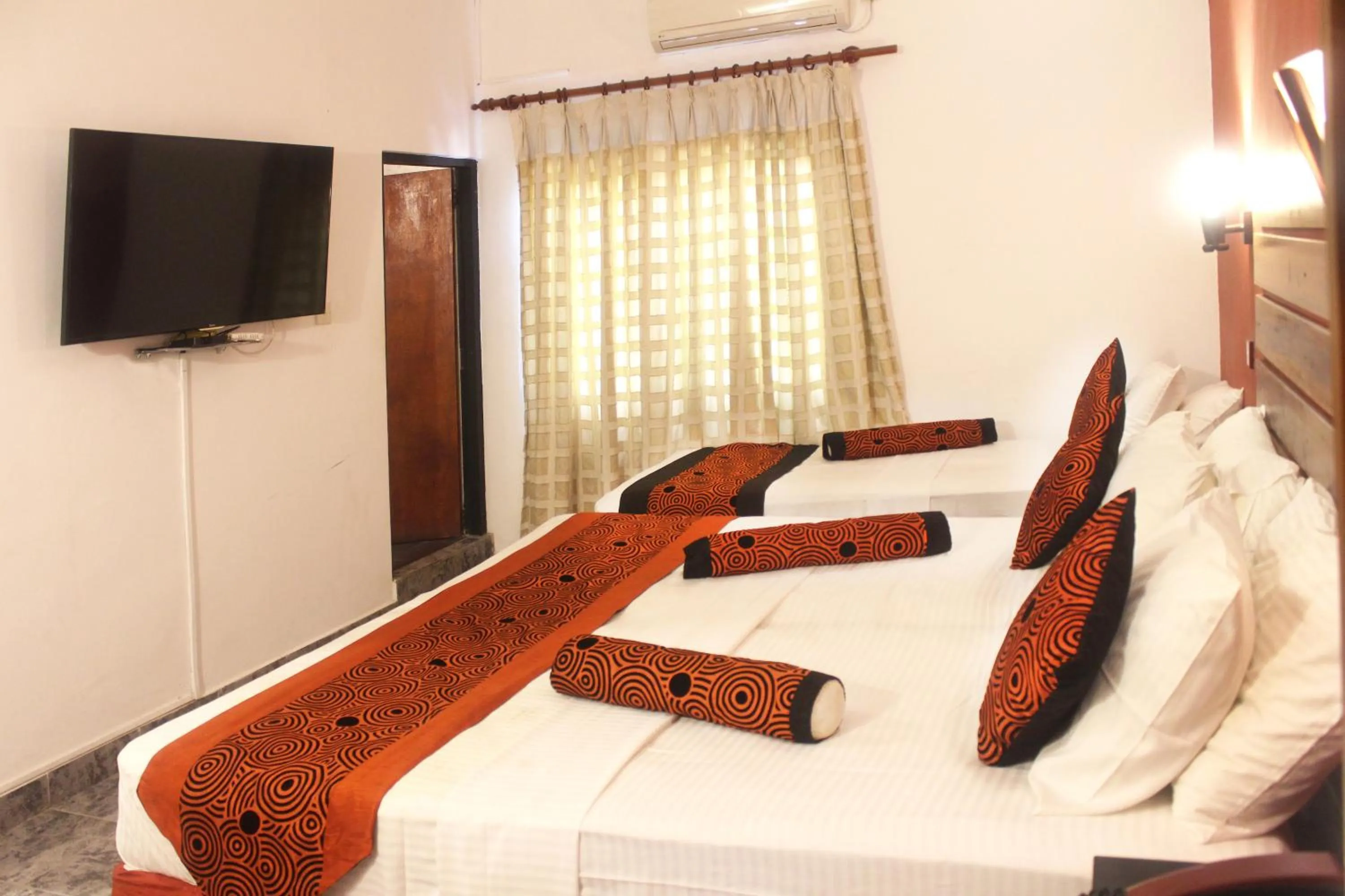 Bedroom, Bed in Sizzle Sports Club