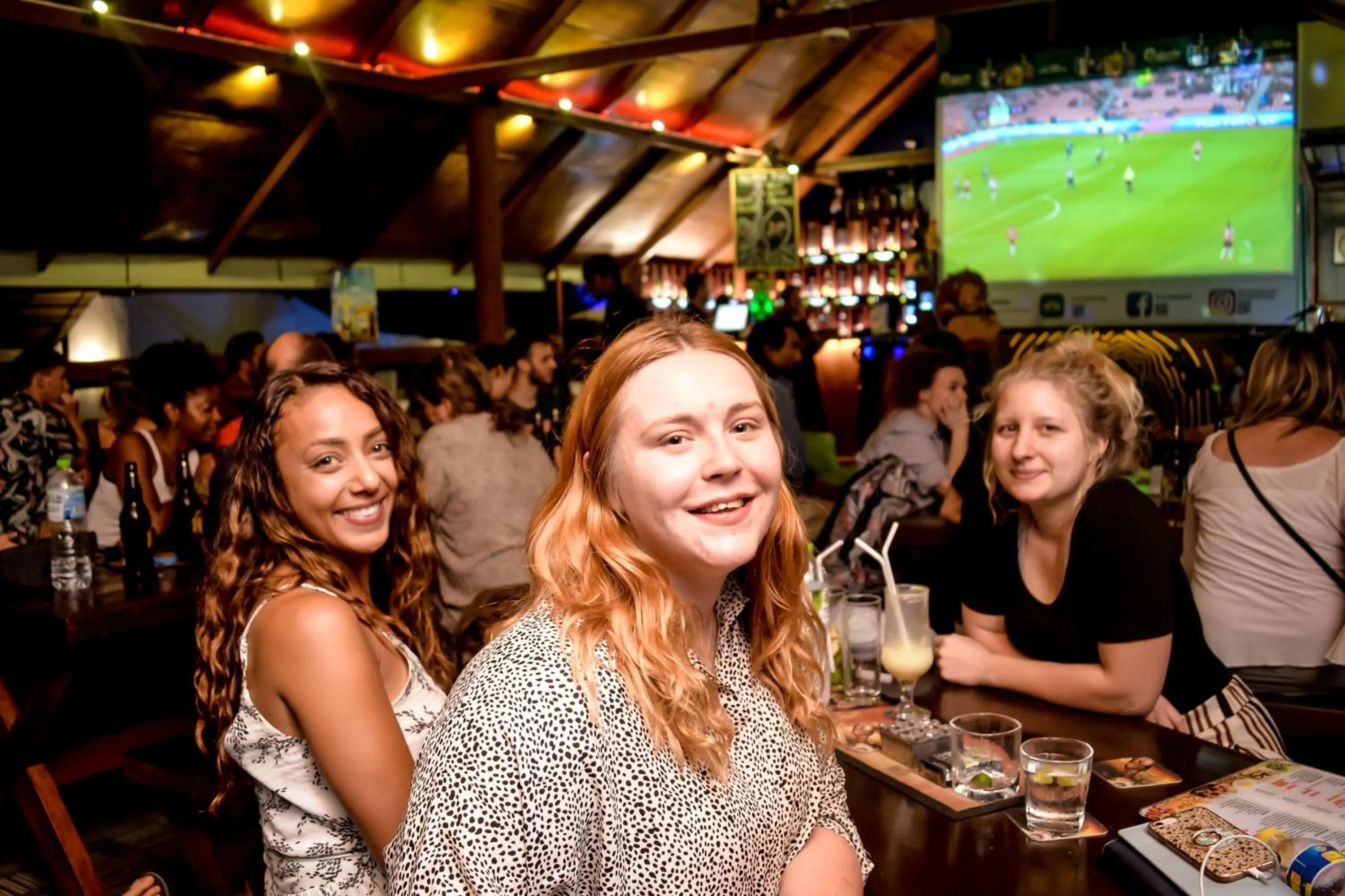 Restaurant/places to eat in Sizzle Sports Club