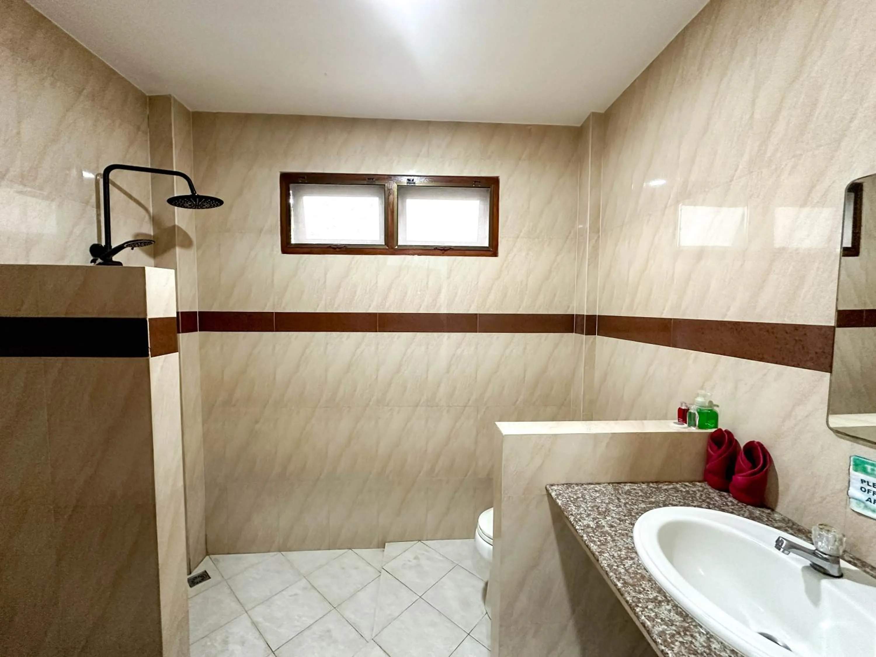 Shower in Amara Beach Resort Koh Phangan