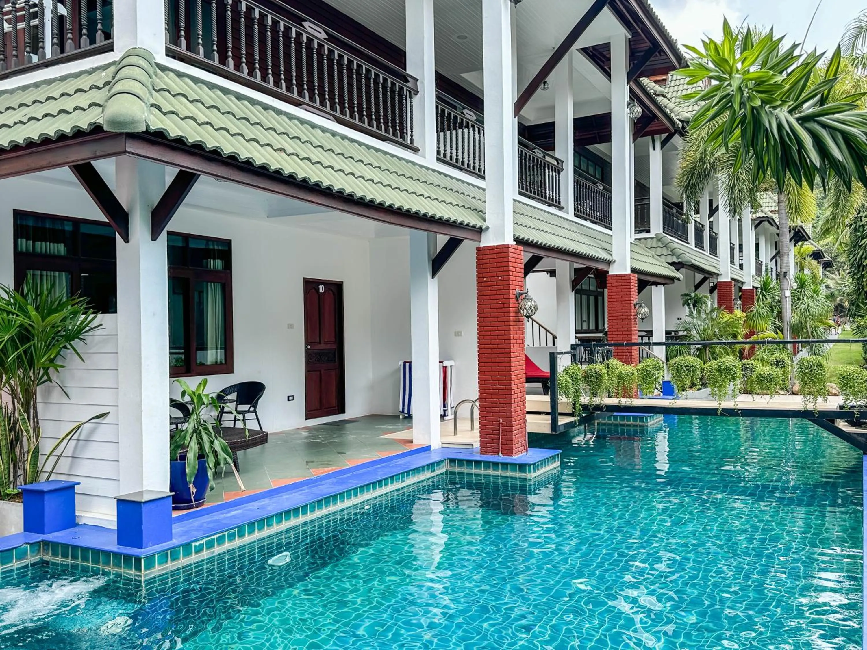 Property building in Amara Beach Resort Koh Phangan