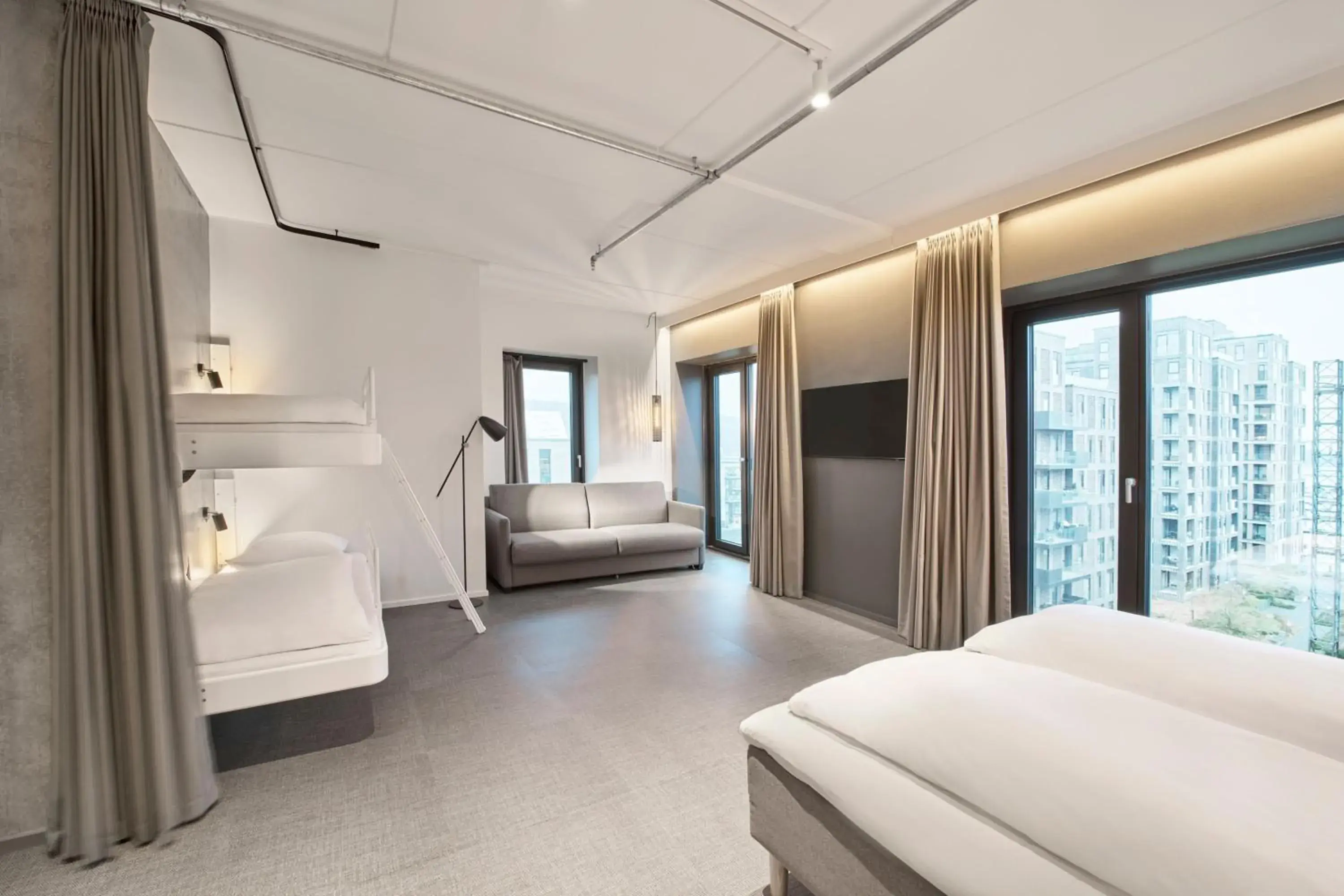 Larger Deluxe Studio in Four Points Flex by Sheraton Vejle Larger Deluxe Studio in Four Points Flex by Sheraton Vejle