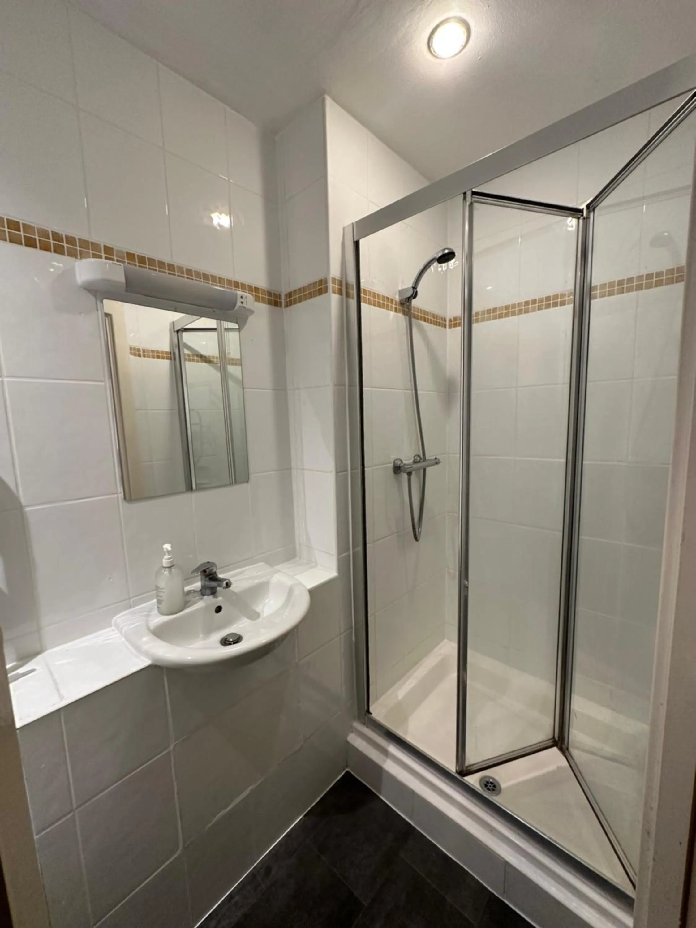 Shower in Berkeley Court Hotel