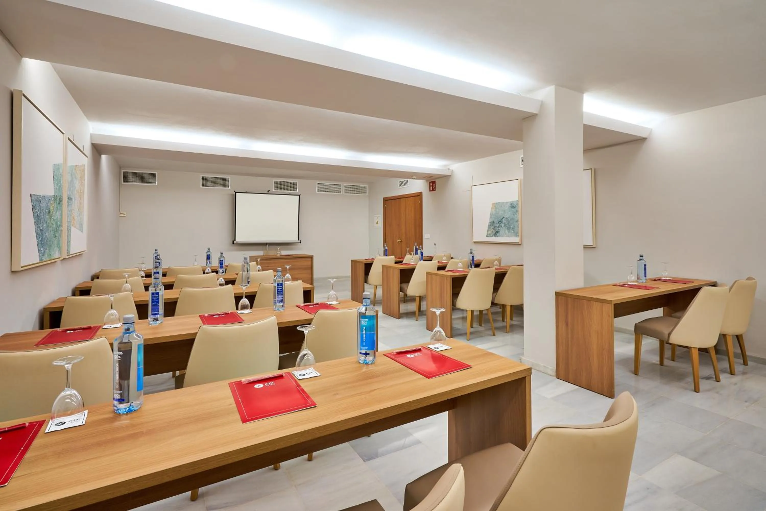 Meeting/conference room in Exe Ciudad de Córdoba