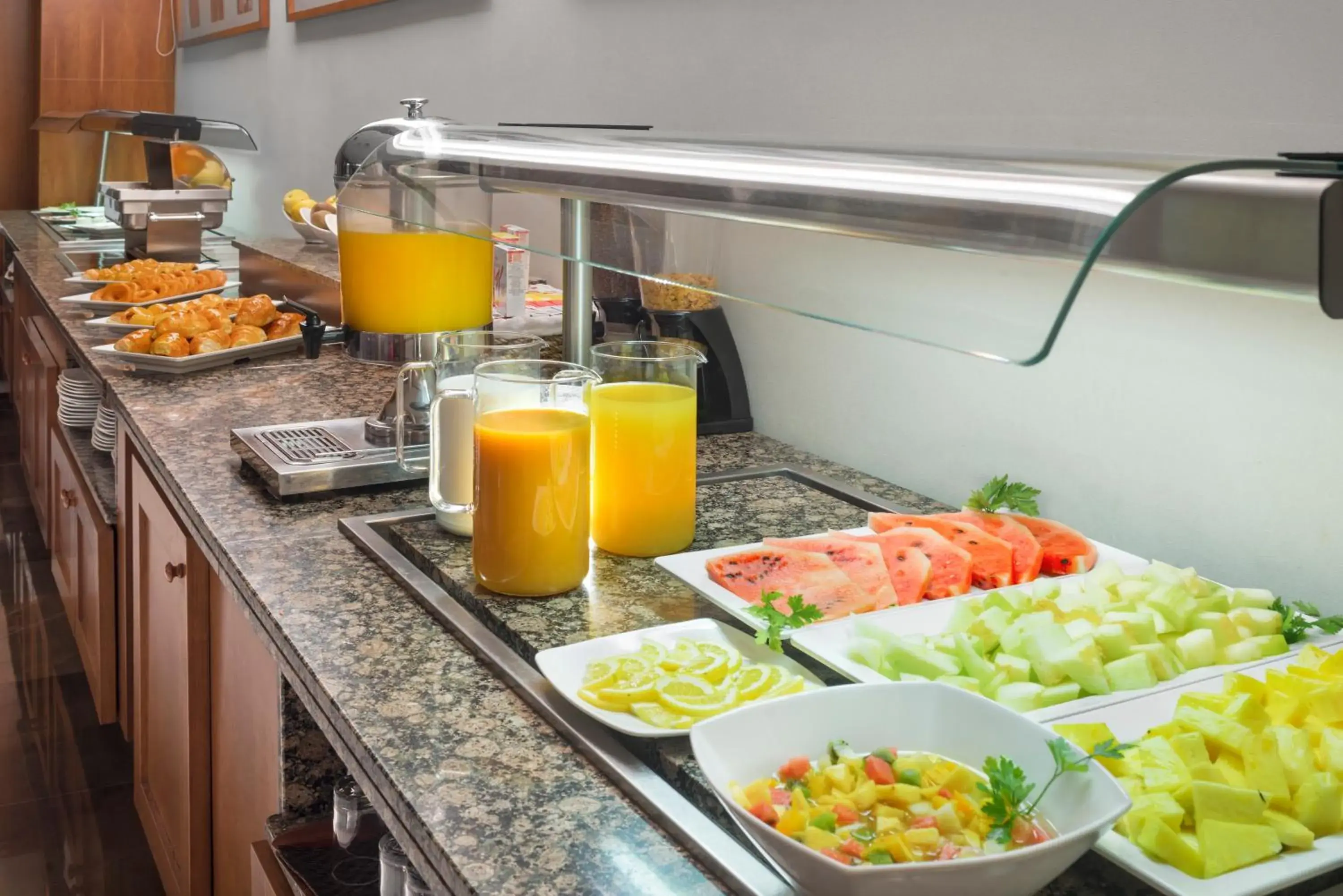 Restaurant/places to eat in Exe Ciudad de Córdoba Restaurant/places to eat in Exe Ciudad de Córdoba