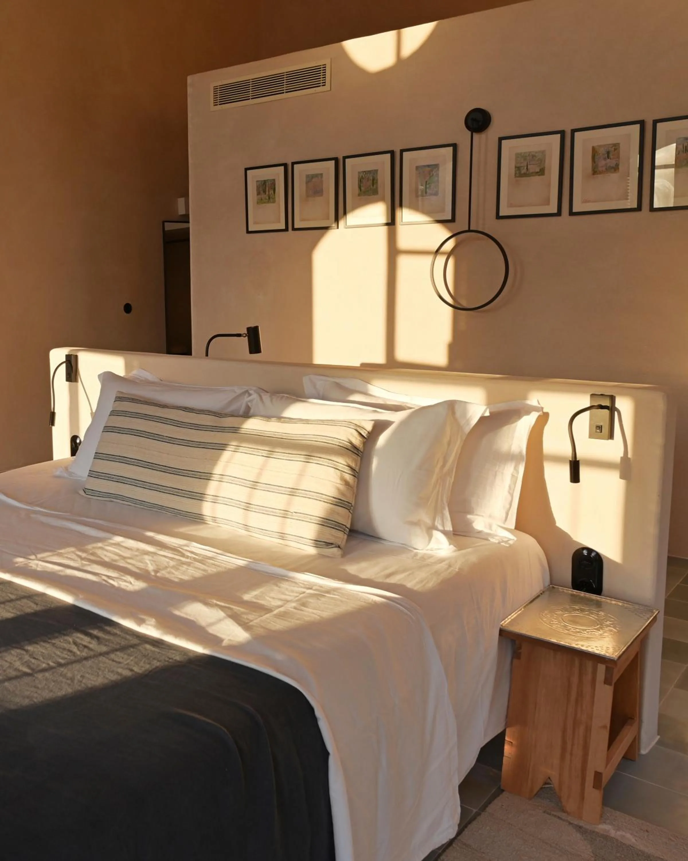 Bed in Casa Mediterraneo Hotel