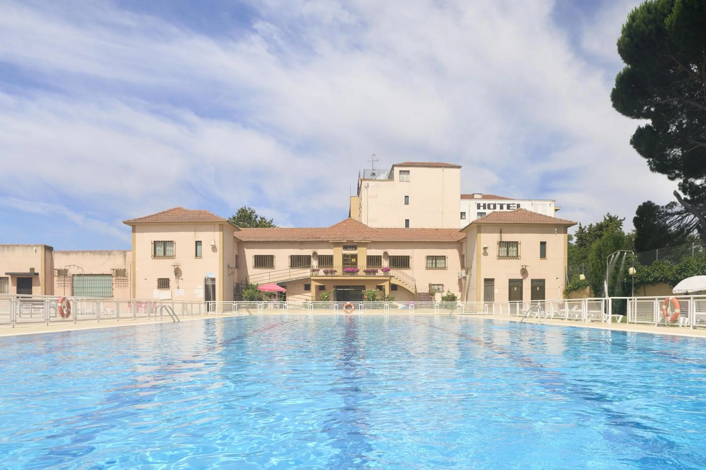 Swimming pool in Crisol Regio