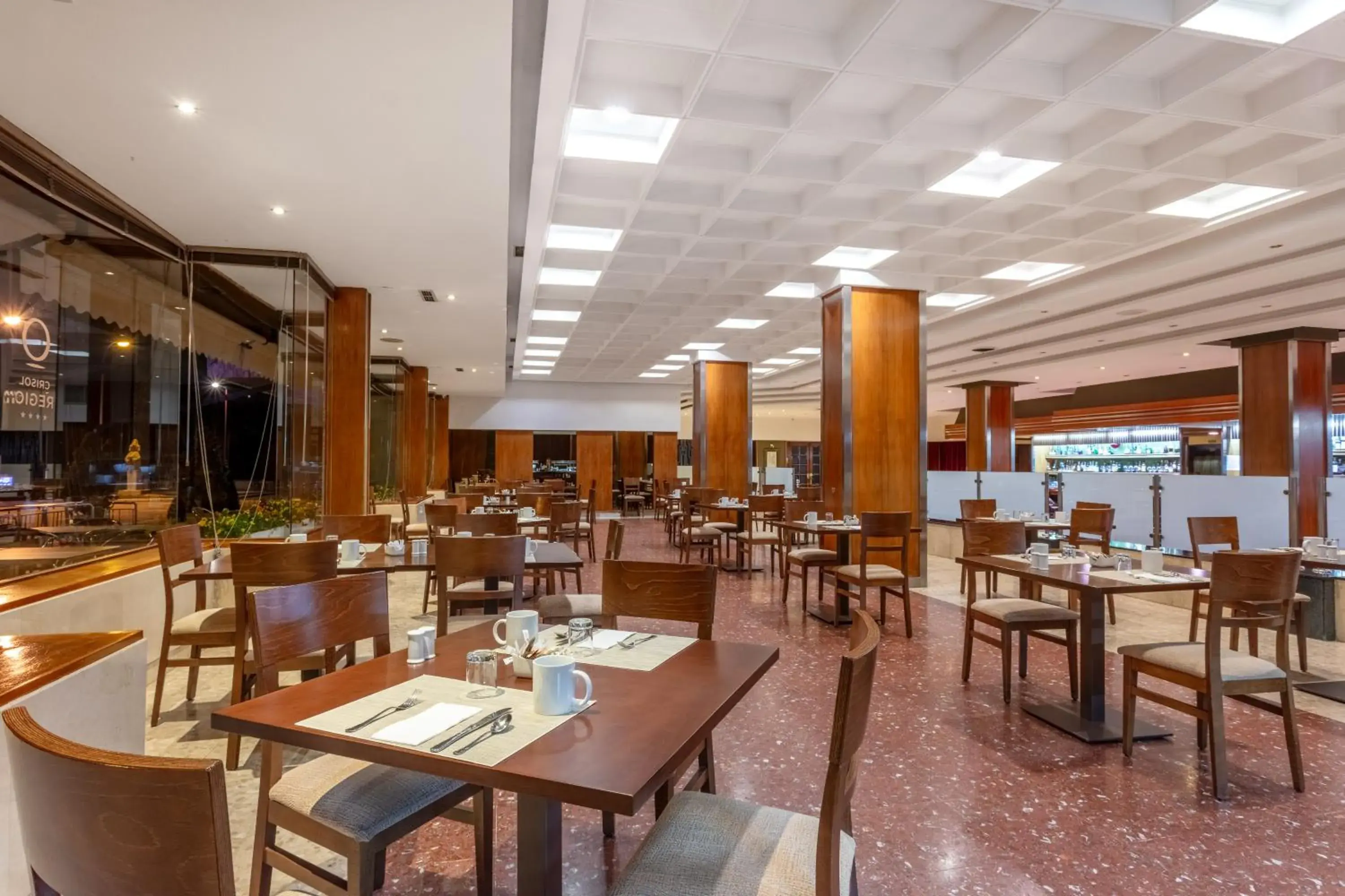 Restaurant/places to eat in Crisol Regio Restaurant/places to eat in Crisol Regio