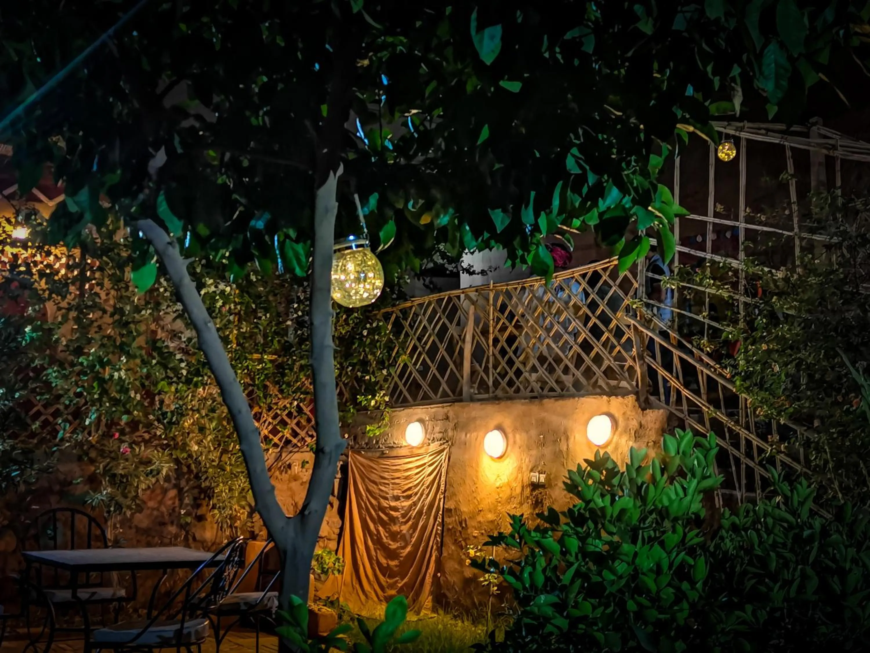 Night in Riad Dar Zaouia